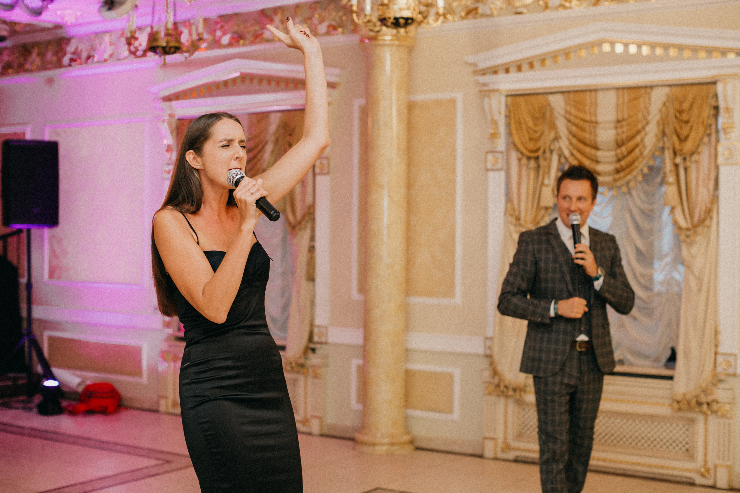 Ведущий Алексей Зубков. Ведущий на свадьбу в Москве Зубков Алексей