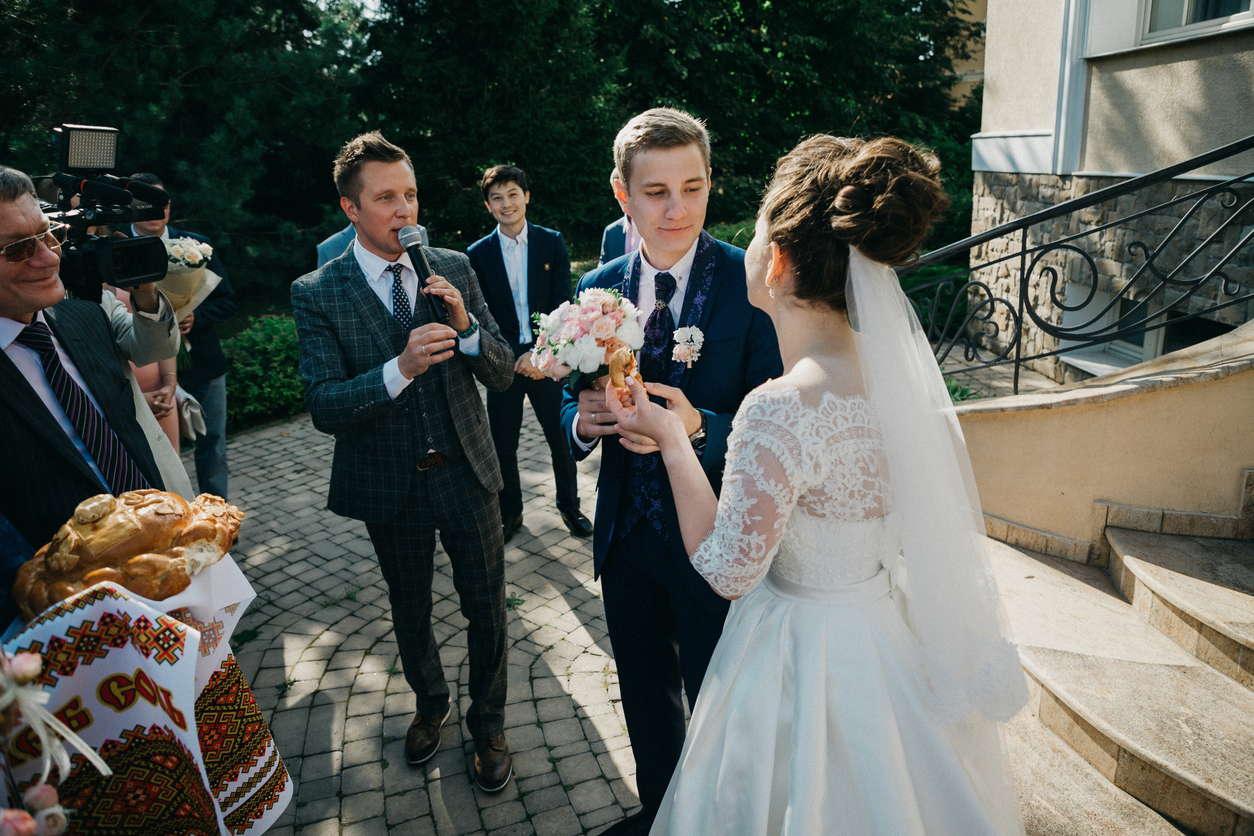 Ведущий Алексей Зубков. Ведущий на свадьбу в Москве Зубков Алексей