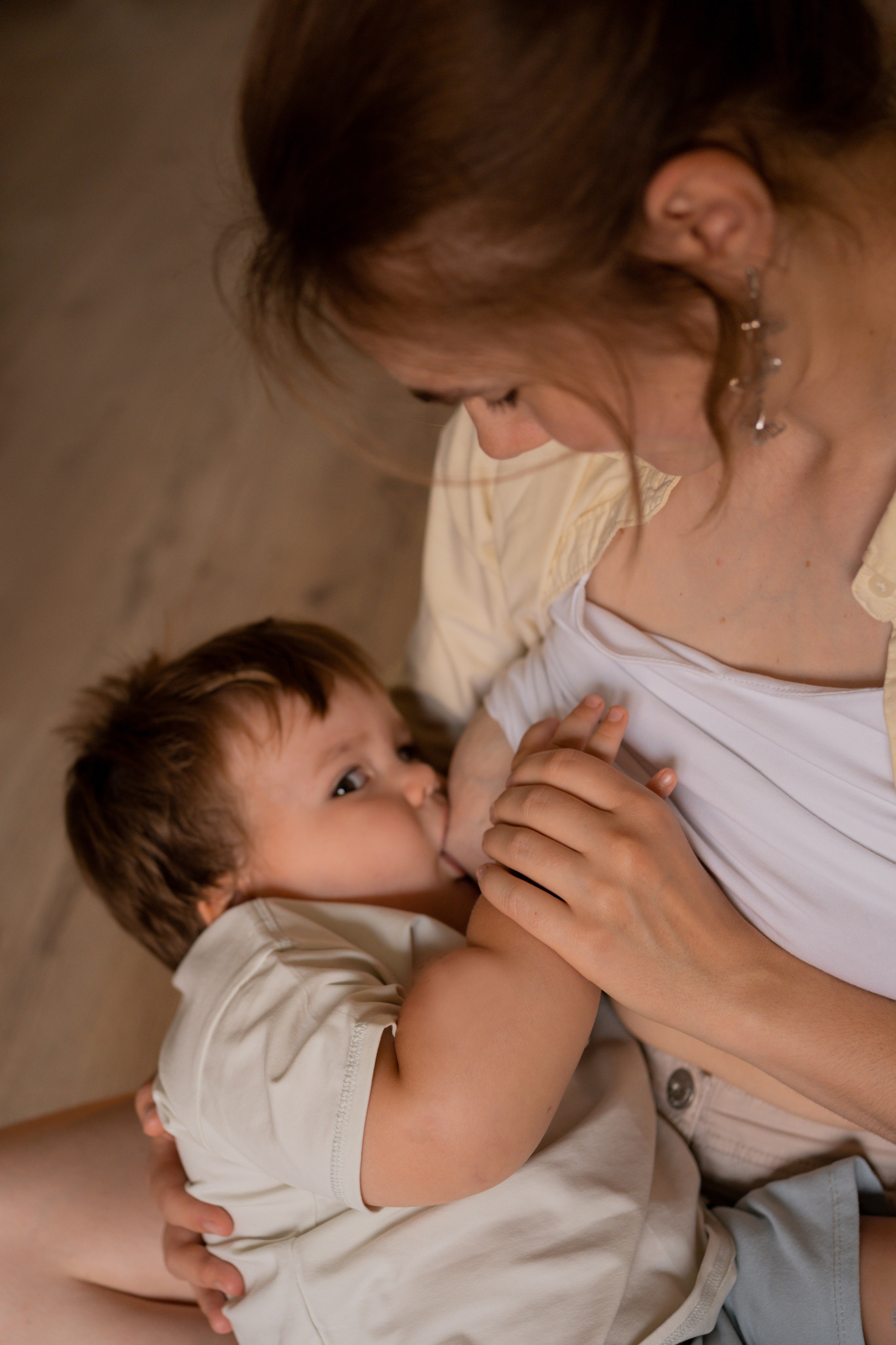 Алина и Дима. Фотограф грудного вскармливания в Москве Екатерина