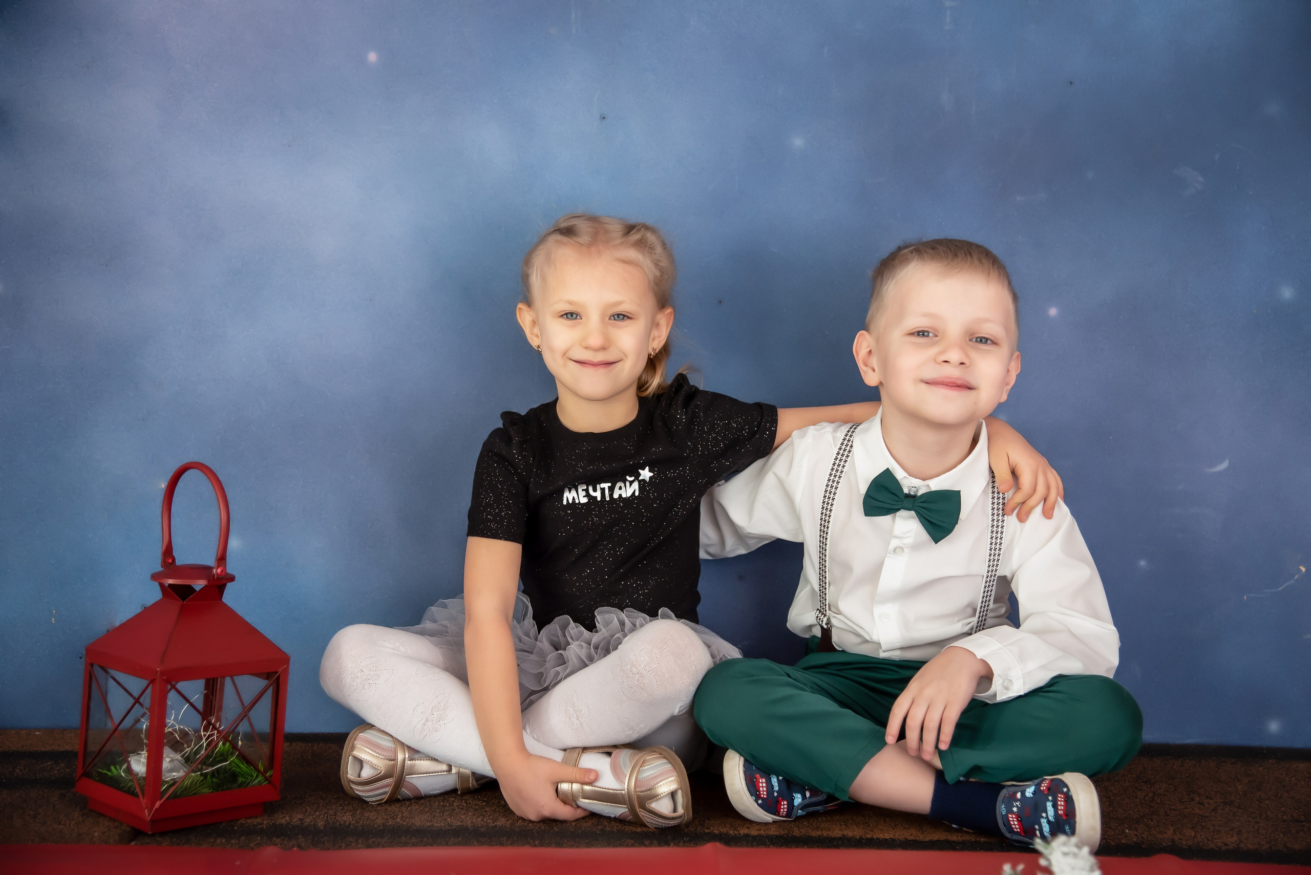 Новогодняя фотосессия с друзьями. Занимаюсь профессиональной фотографией и живу рядом с Байкалом. Работаю в разных жанрах