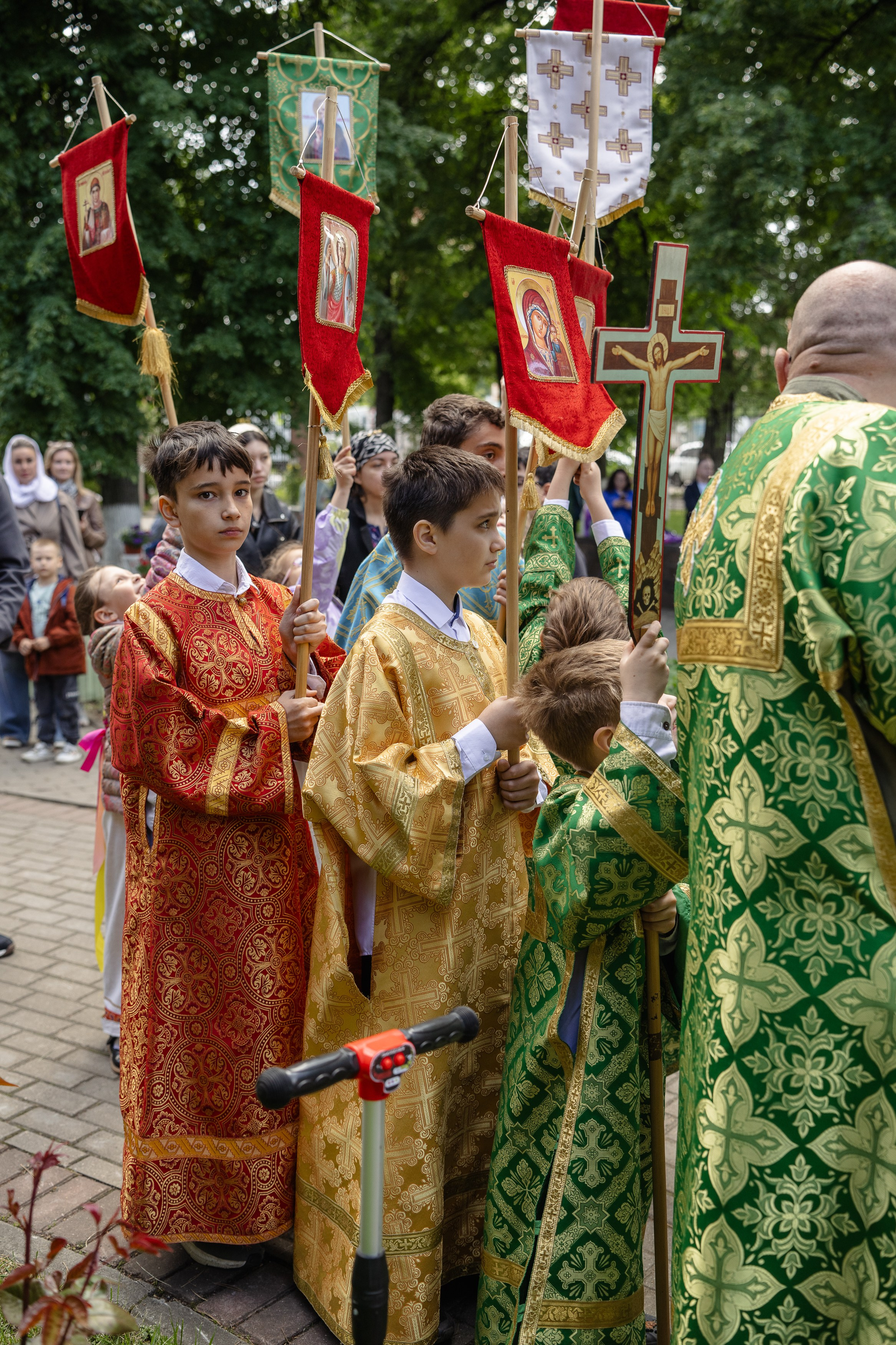Престольный праздник в храме Троицы Живоначальной. Фотограф Москва/Подмосковье