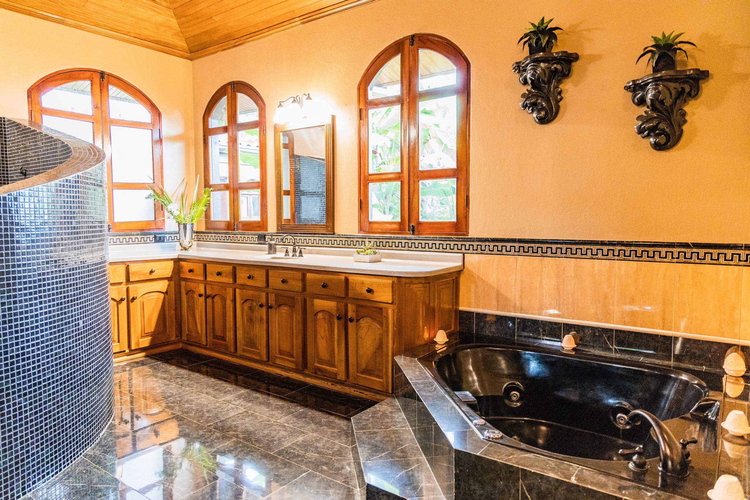 Real estate property for rent in Costa Rica. Family, portrait, content photo in Costa Rica Evgeniya Besprozvannykh