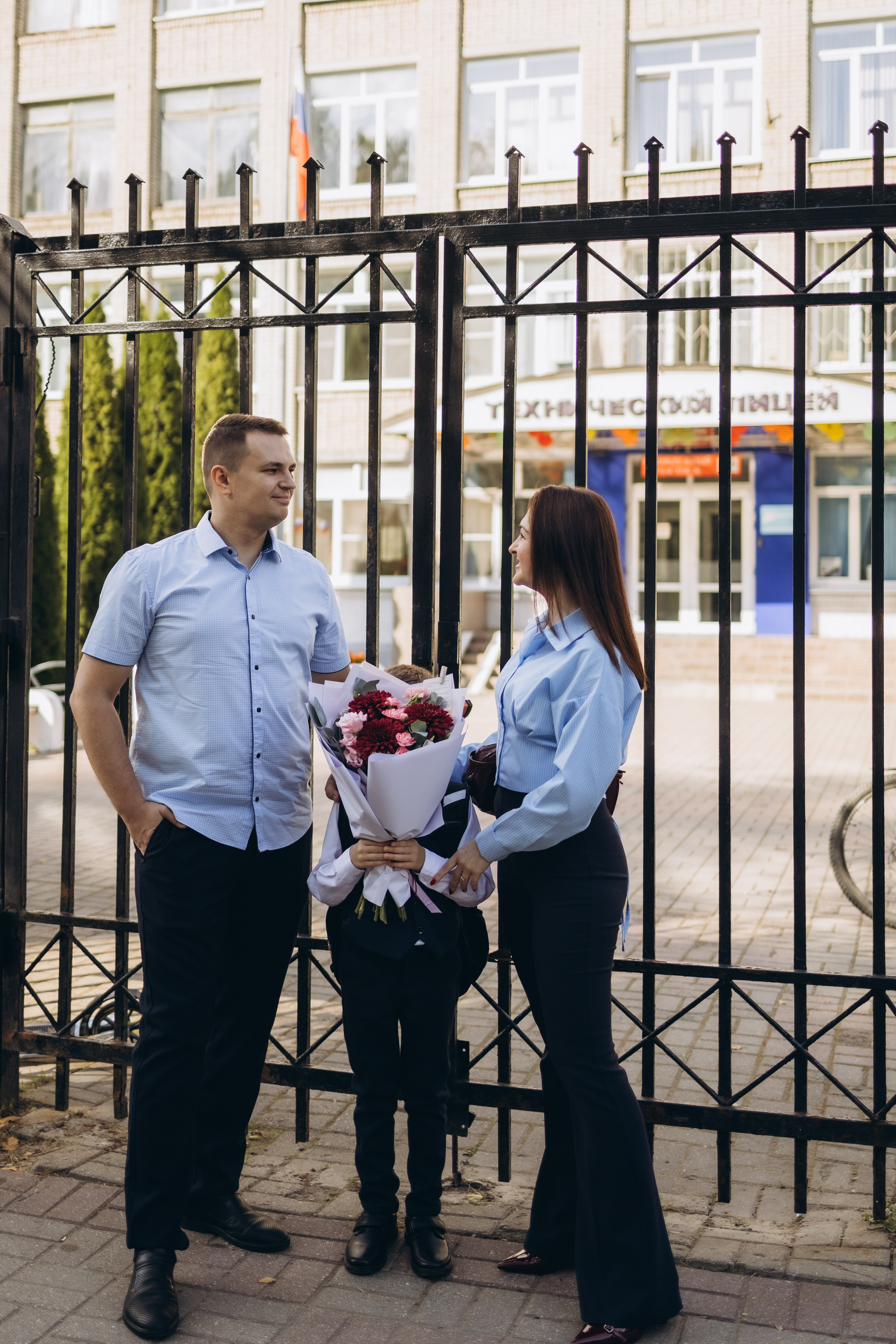 Первая школьная фотография Димули (1.09.2025 г.) г. Обнинск (Калужская обл.). Надежда Стар семейный и церковный фотограф в Жукове и Калужской области