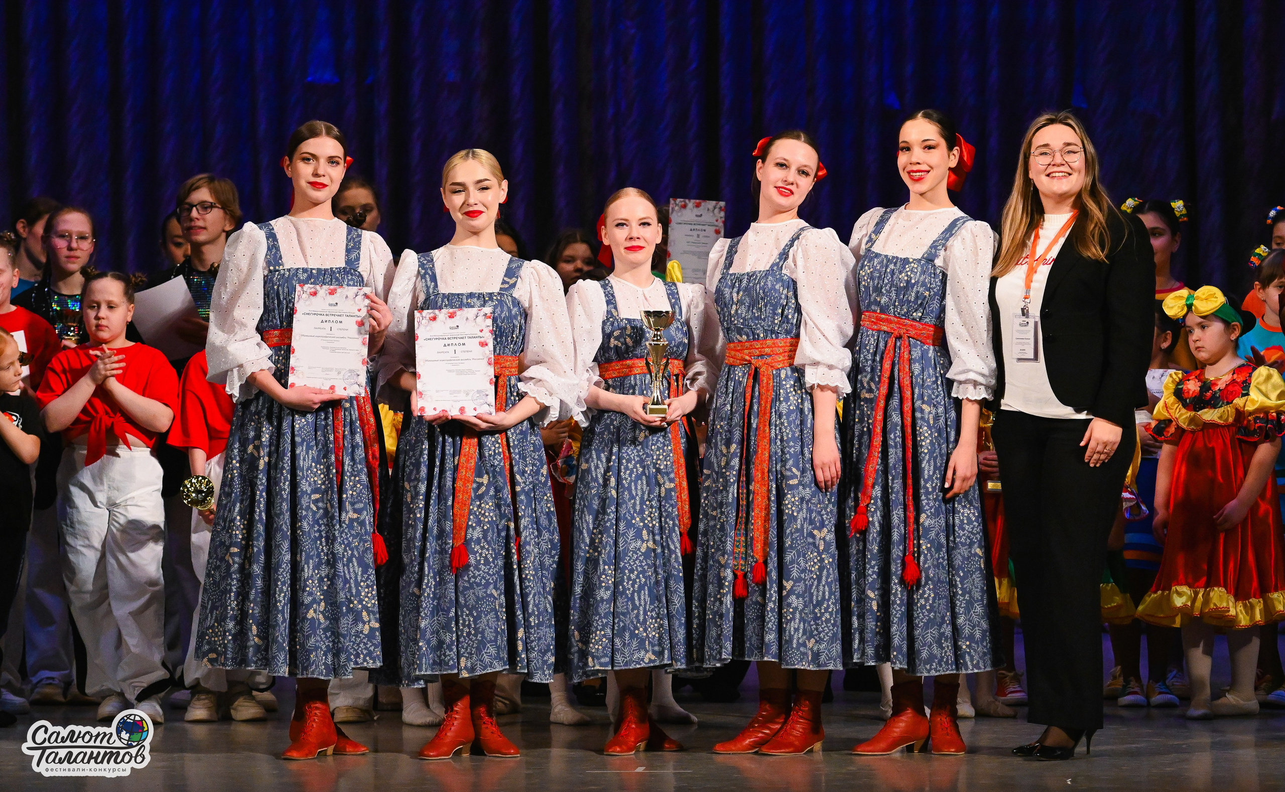 08.01.2026 «Салют Талантов» 8-й фестиваль-конкурс «Снегурочка встречает таланты» г. Ярославль. Медиастудия Фото Концепт