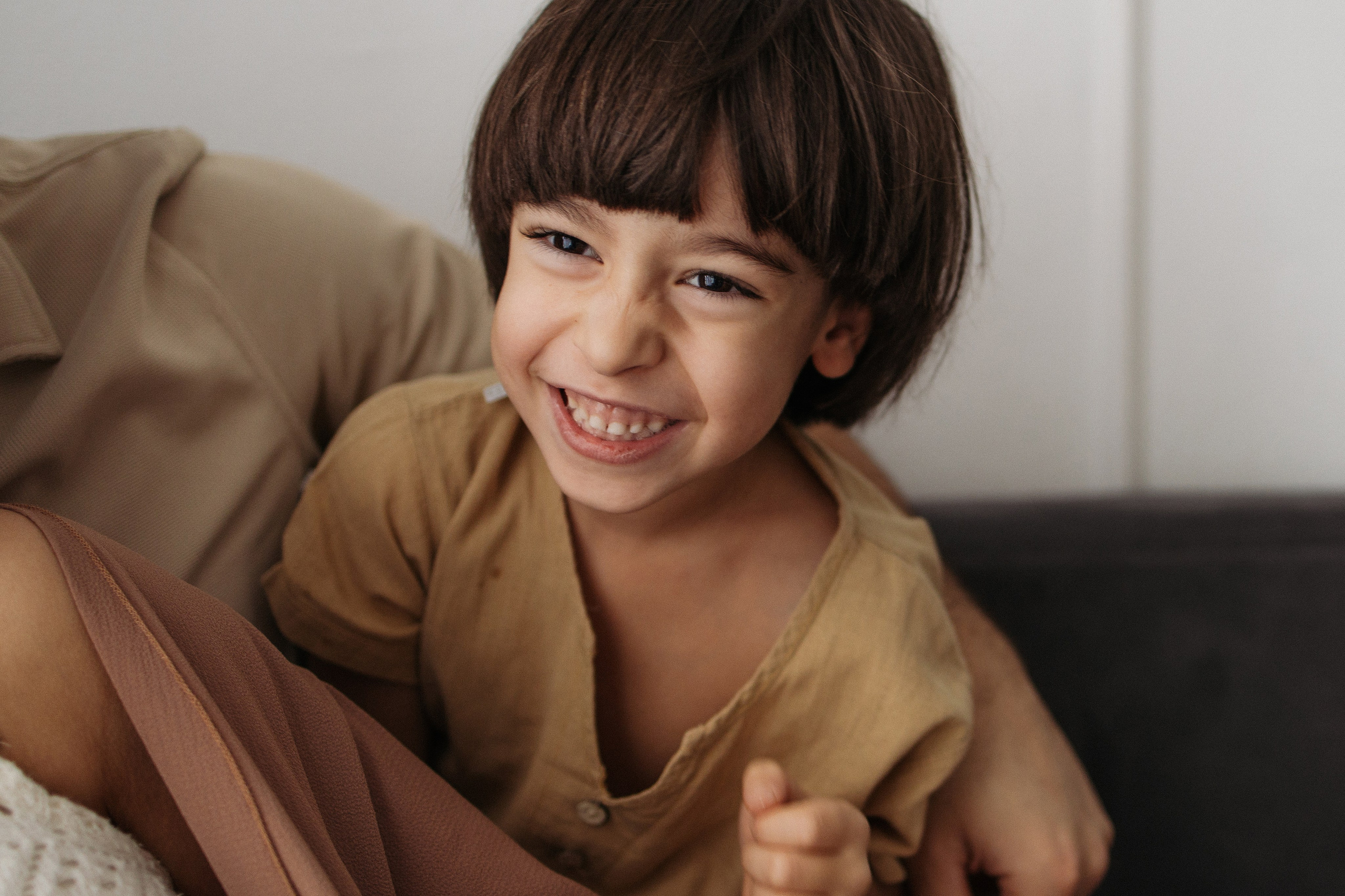 Фотосессия с новорожденным дома. Семейный фотограф в Москве Марина Петра