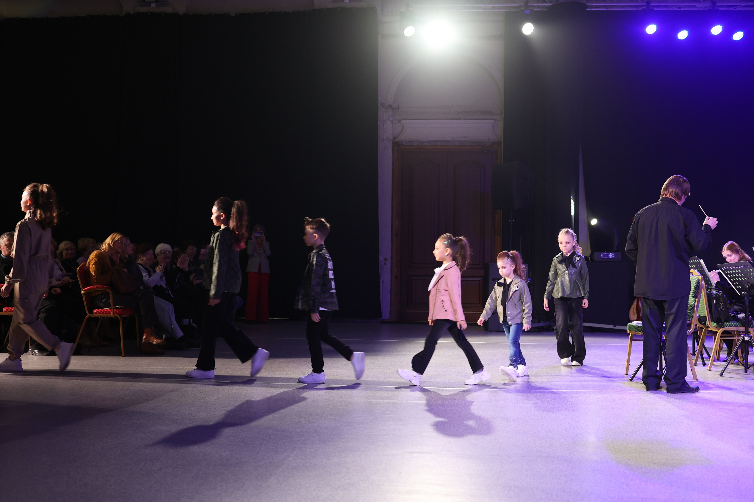 Модельный показ. Портретный фотограф в Санкт-Петербурге