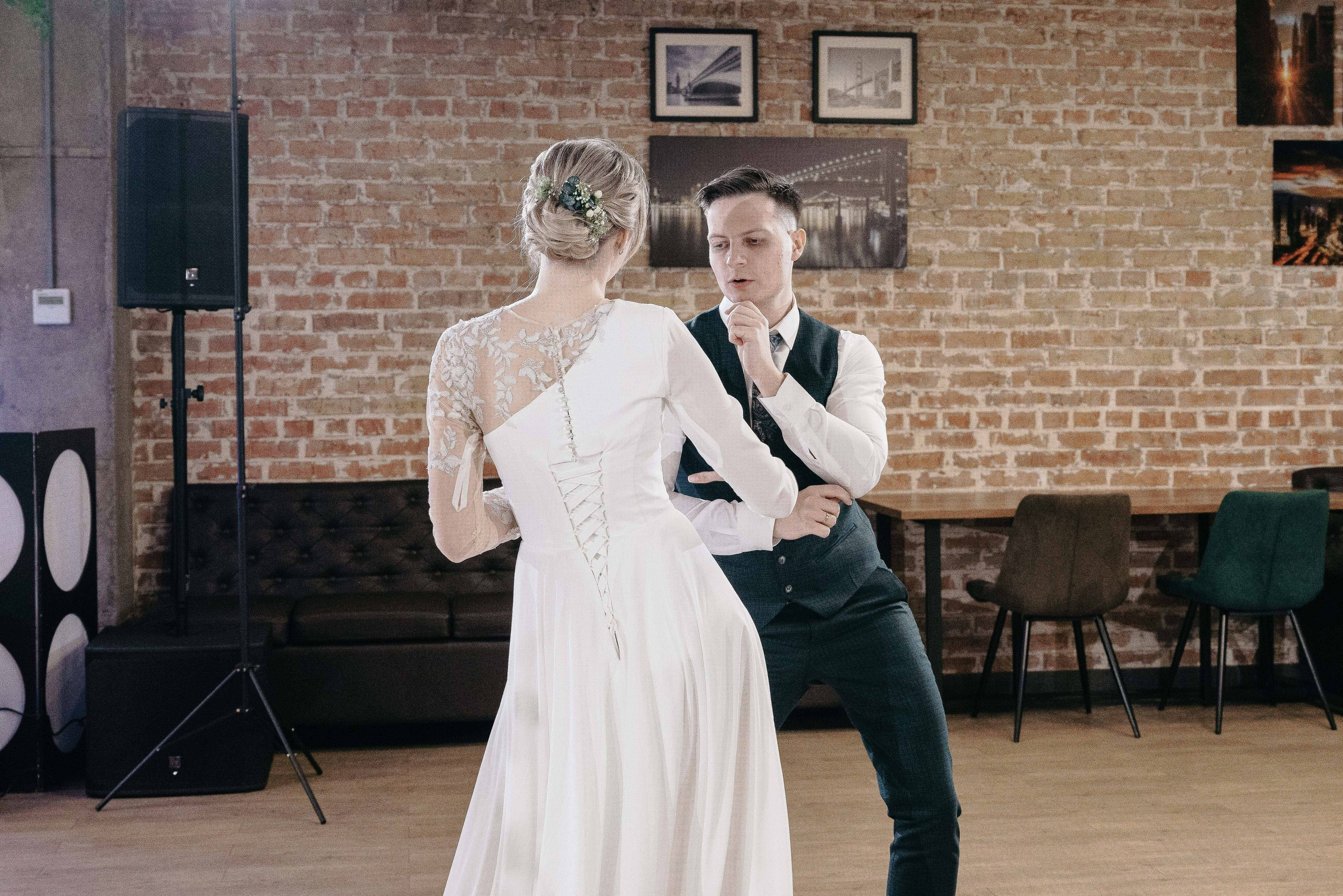 Артем и Галя. Тамара Власова