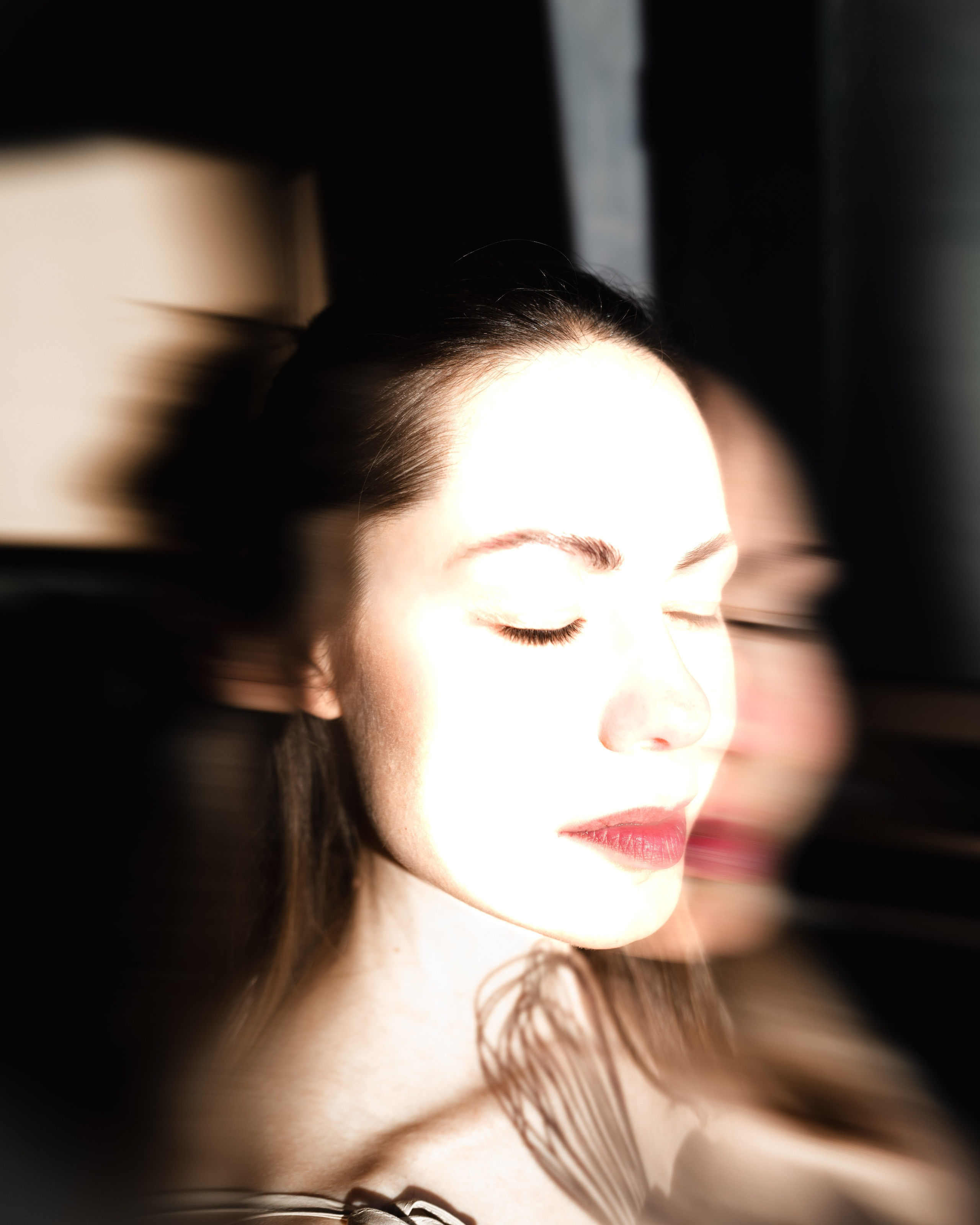 Portrait. Если ты на Земле — звони