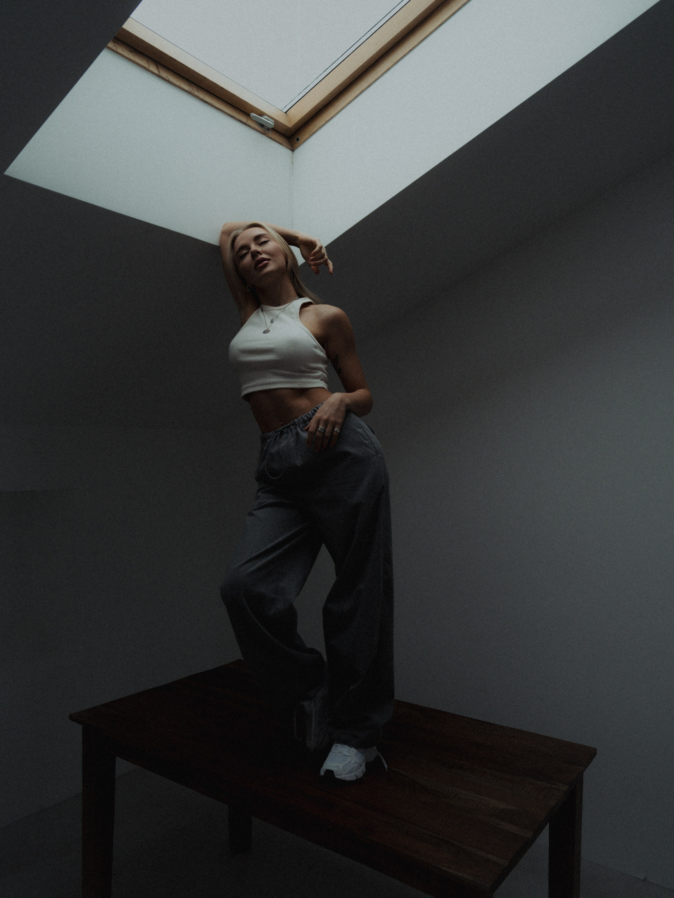 Девушки. Костя Жуков — фотограф в Москве