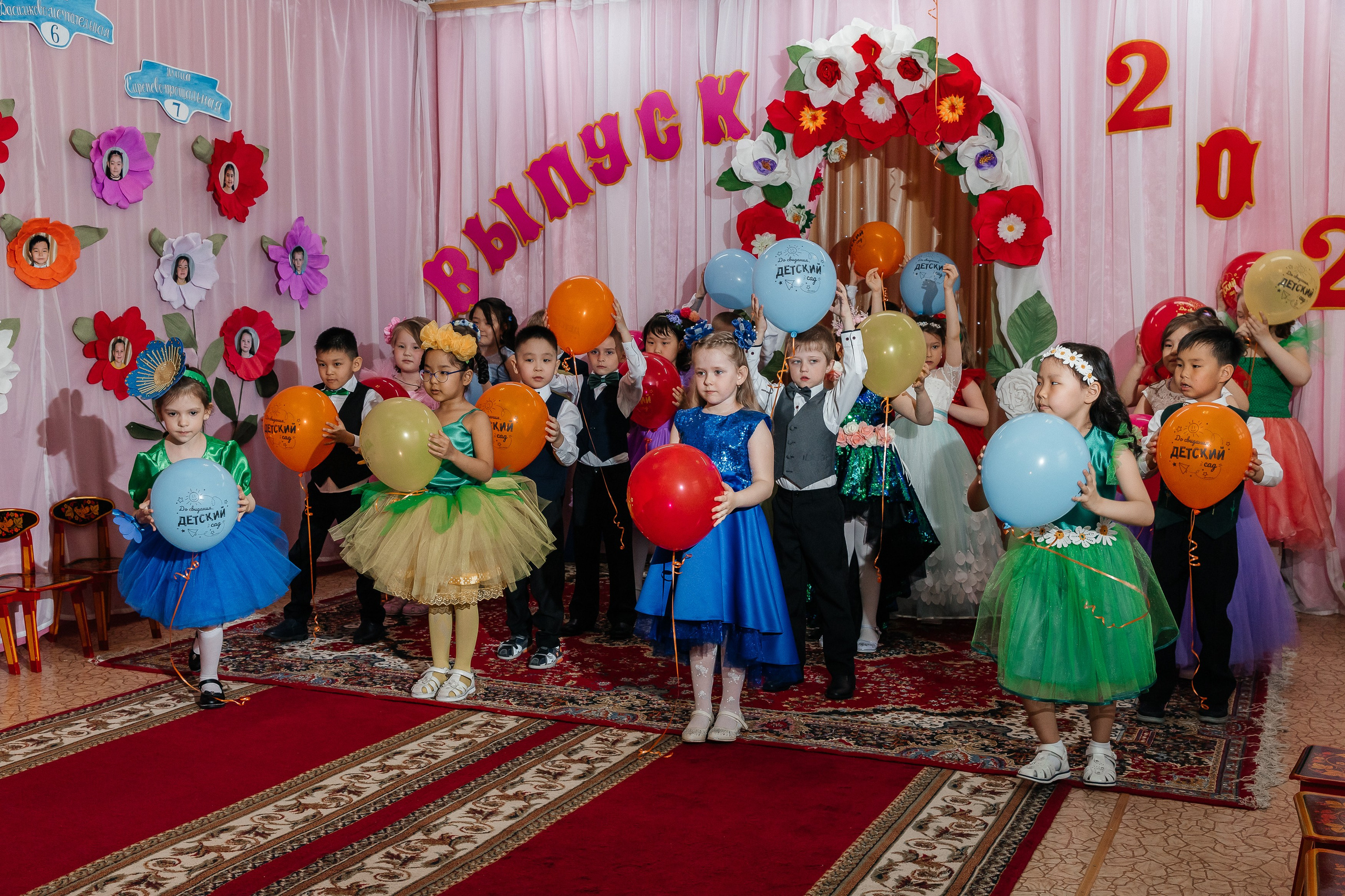 Выпускной Солнышко 2023. Воронистая Анастасия. Фотограф Якутия, Томпонский район