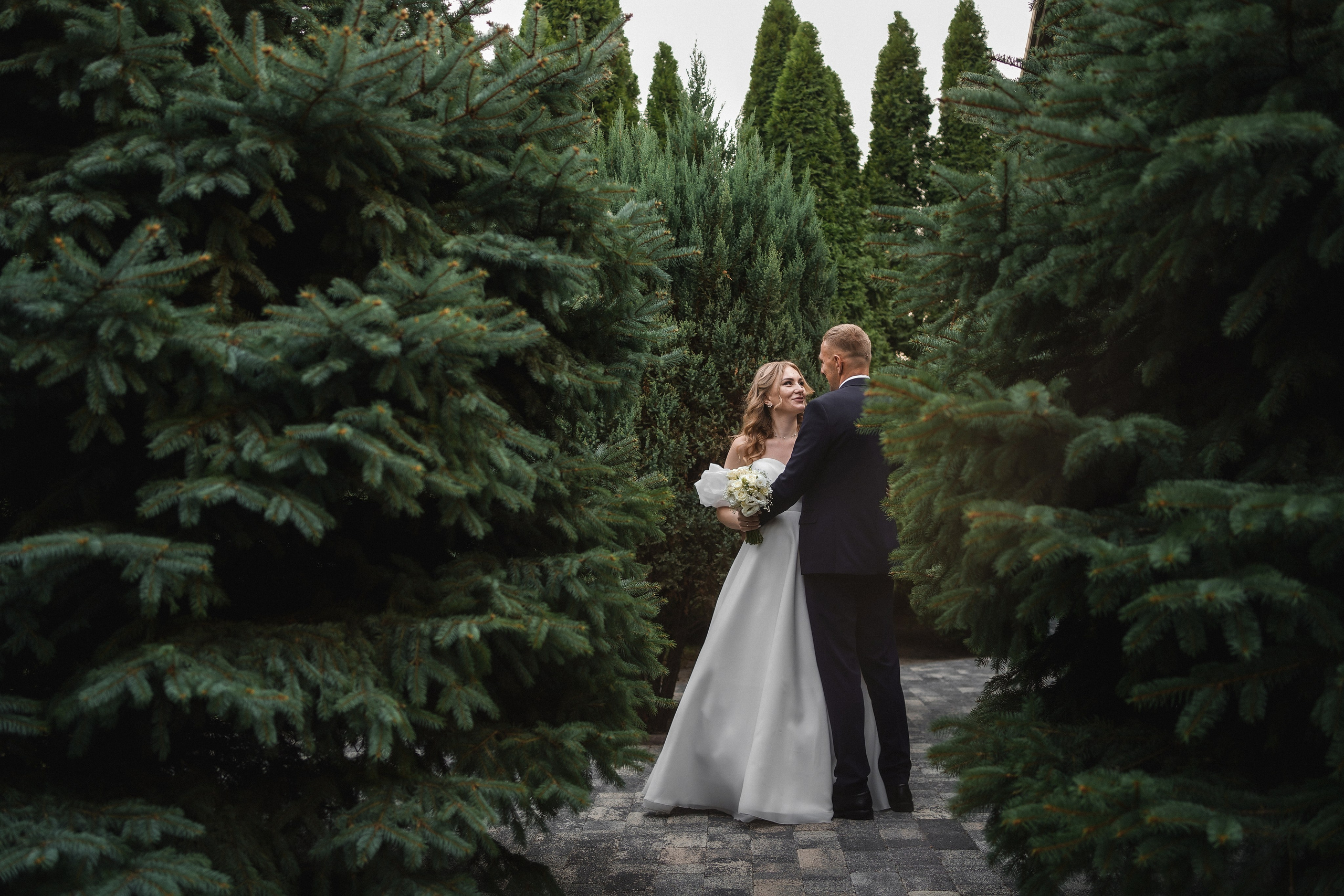 Фотосессия в ресторане Голубое озеро. Фотограф Ростов-на-Дону. Константин и Алёна. Свадебный фотограф в Ростове-на-Дону. Таинство Крещения и Венчания, семейные фотосессии. Алёна Чёботова