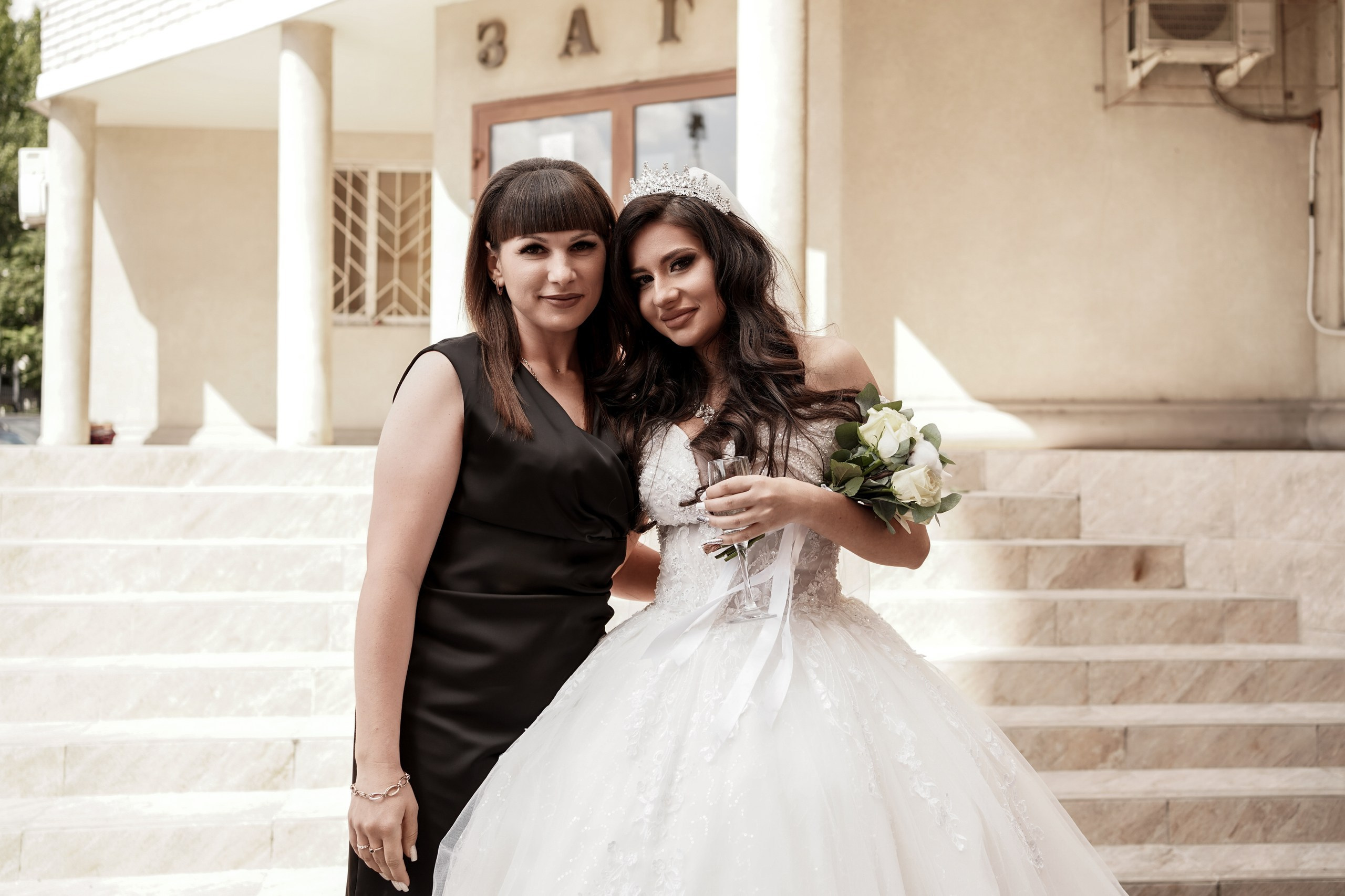 Фотосессия на Вилле Рублева. Фотограф Ростов-на-Дону. Екатерина и Юрий. Свадебный фотограф в Ростове-на-Дону. Таинство Крещения и Венчания, семейные фотосессии. Алёна Чёботова