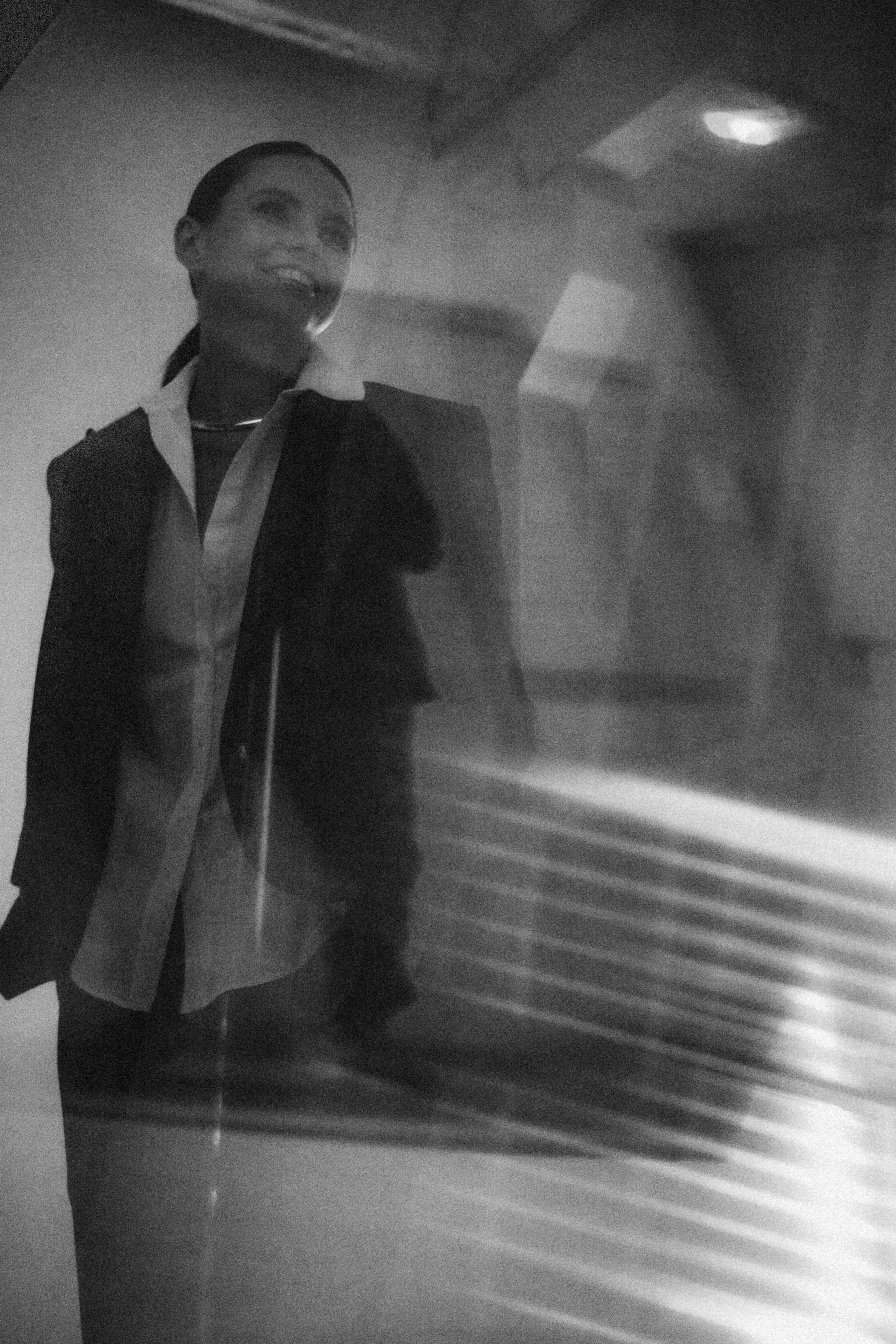 ЖЕНСКИЙ ПОРТРЕТ. Главная