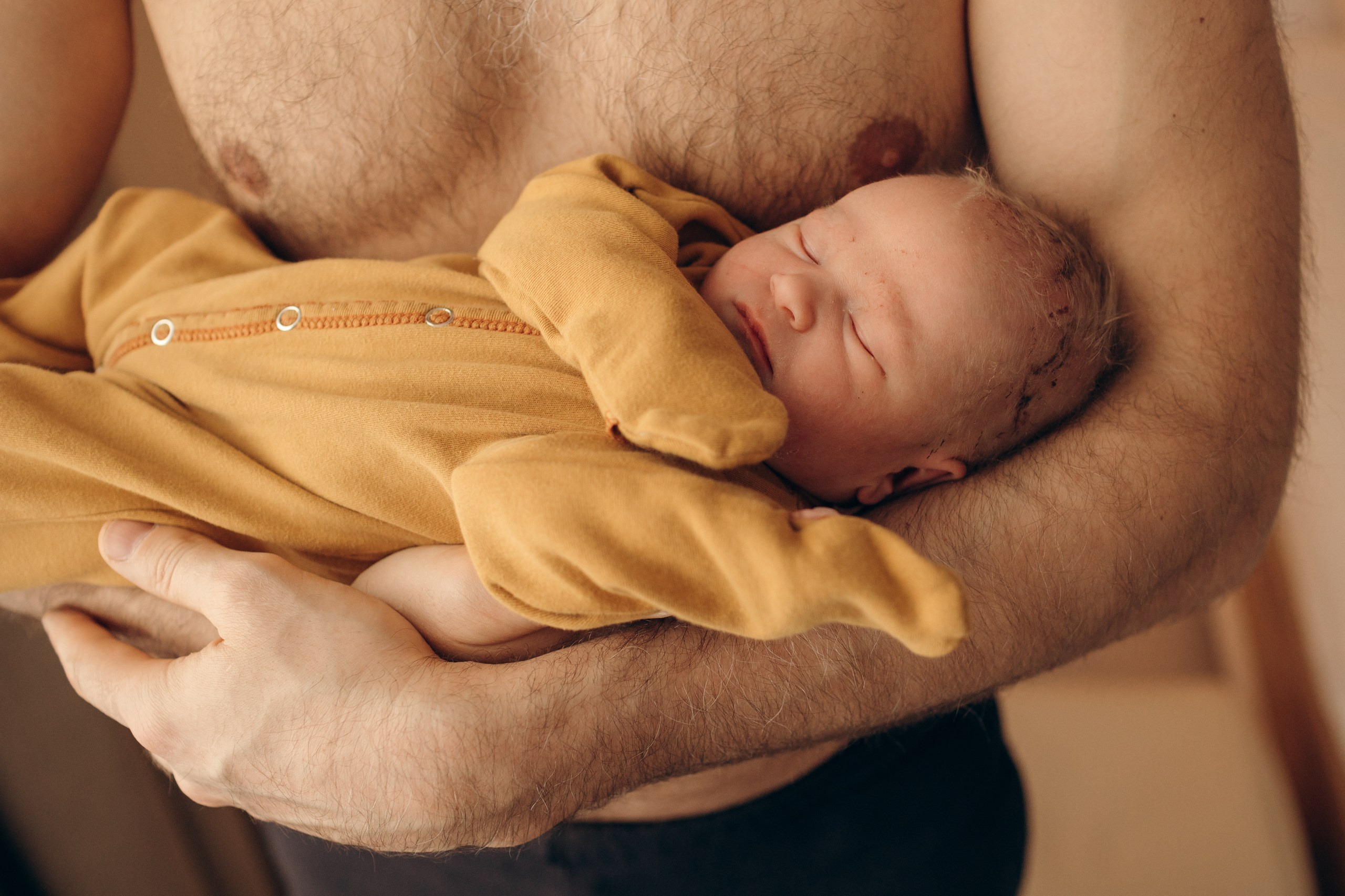 Девочка. Выписка. Фотограф на роды в Санкт-Петербурге Екатерина Сысоева
