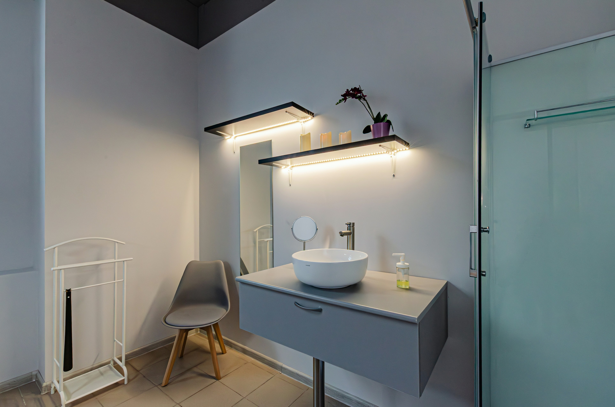 Салон красоты Glow. Nataliphotokzn.ru Фотограф. Казань. Интерьерная съёмка