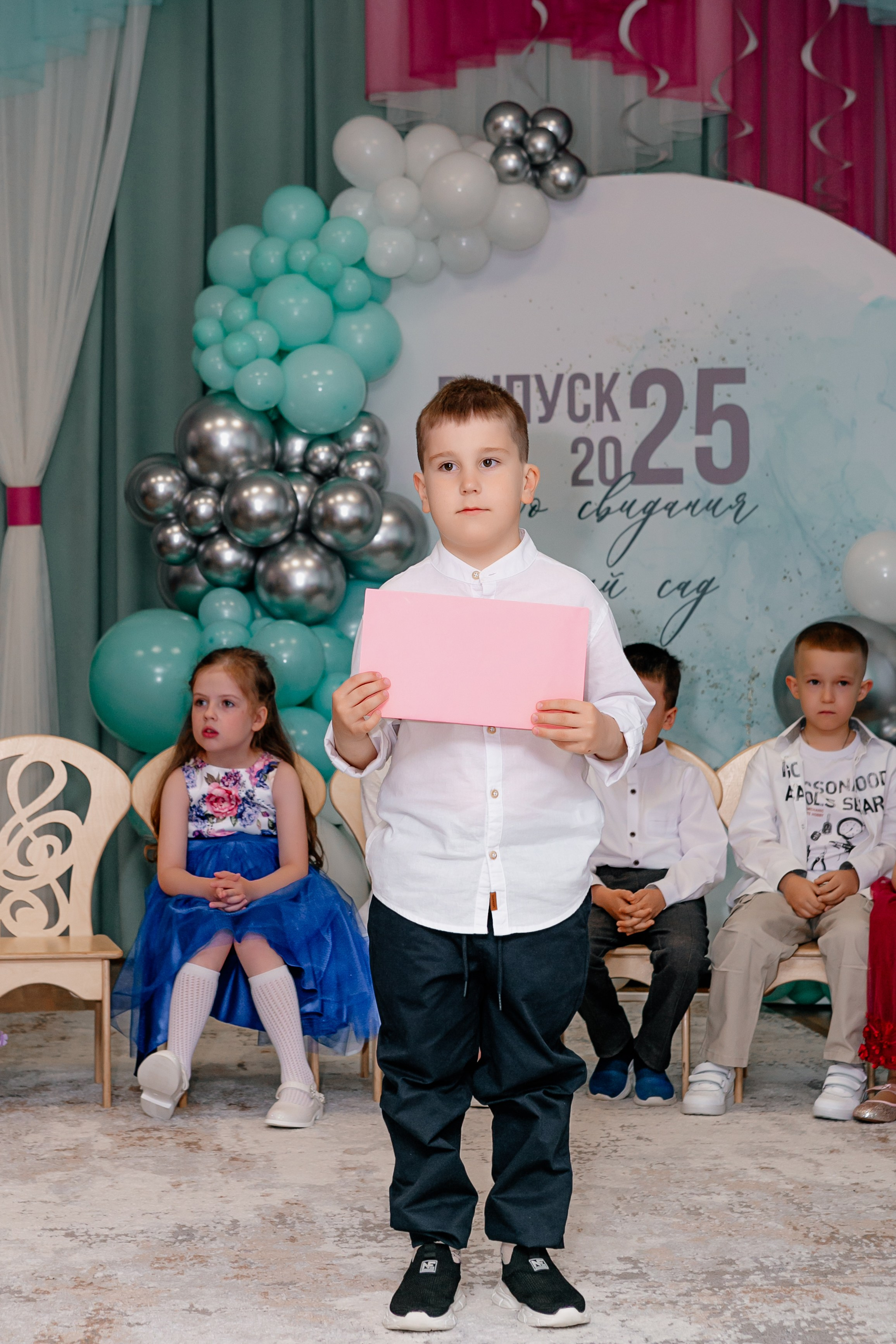 ВЫПУСКНОЙ ДЕТСКИЙ САД. Контент фотограф, съемка для маркетплейсов, фуд съемка и репортажи в Новосибирске Ралия Галеева