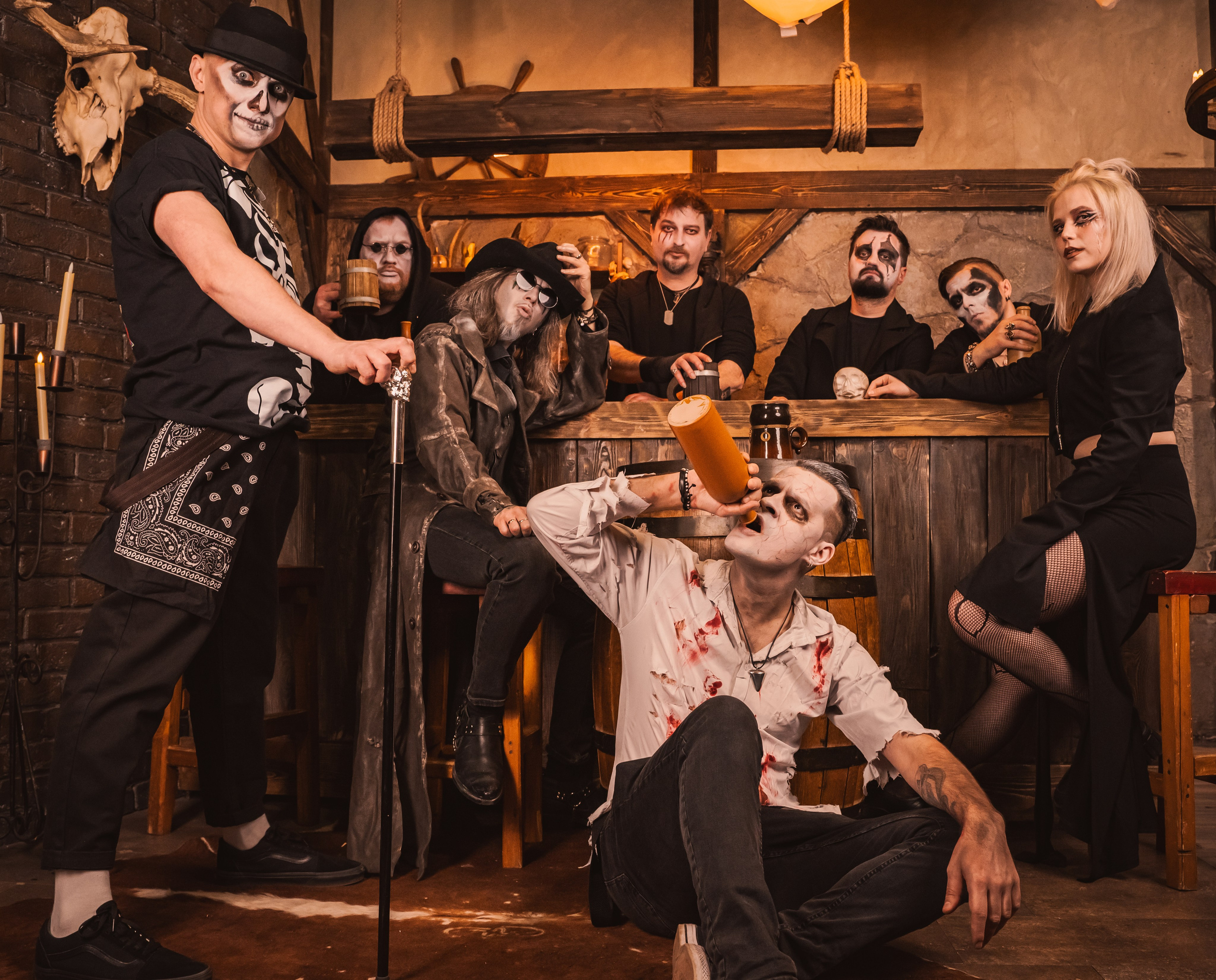 Группа NAGART в таверне. Репортажный фотограф Анастасия Рубцова