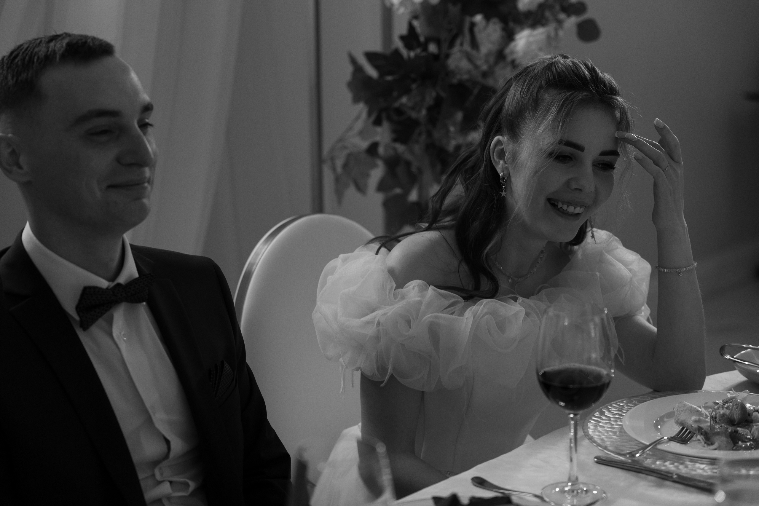 Банкет Усадьба зал «Конюшня». Свадебный фотограф Калининград