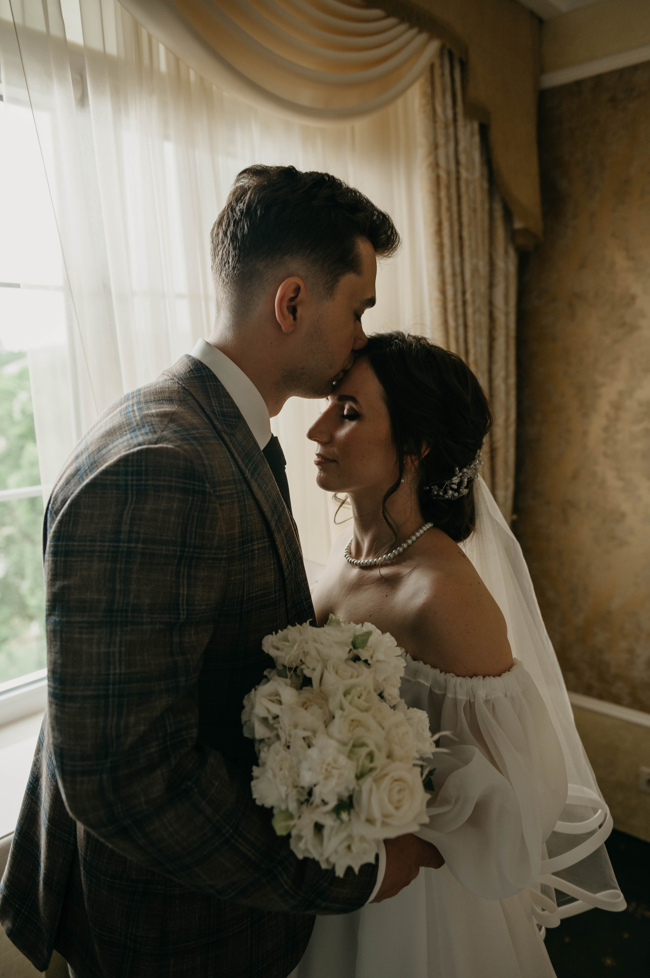 Антон и Настя. Свадебный фотограф Марина Жемчужникова в Москве и в Белгороде