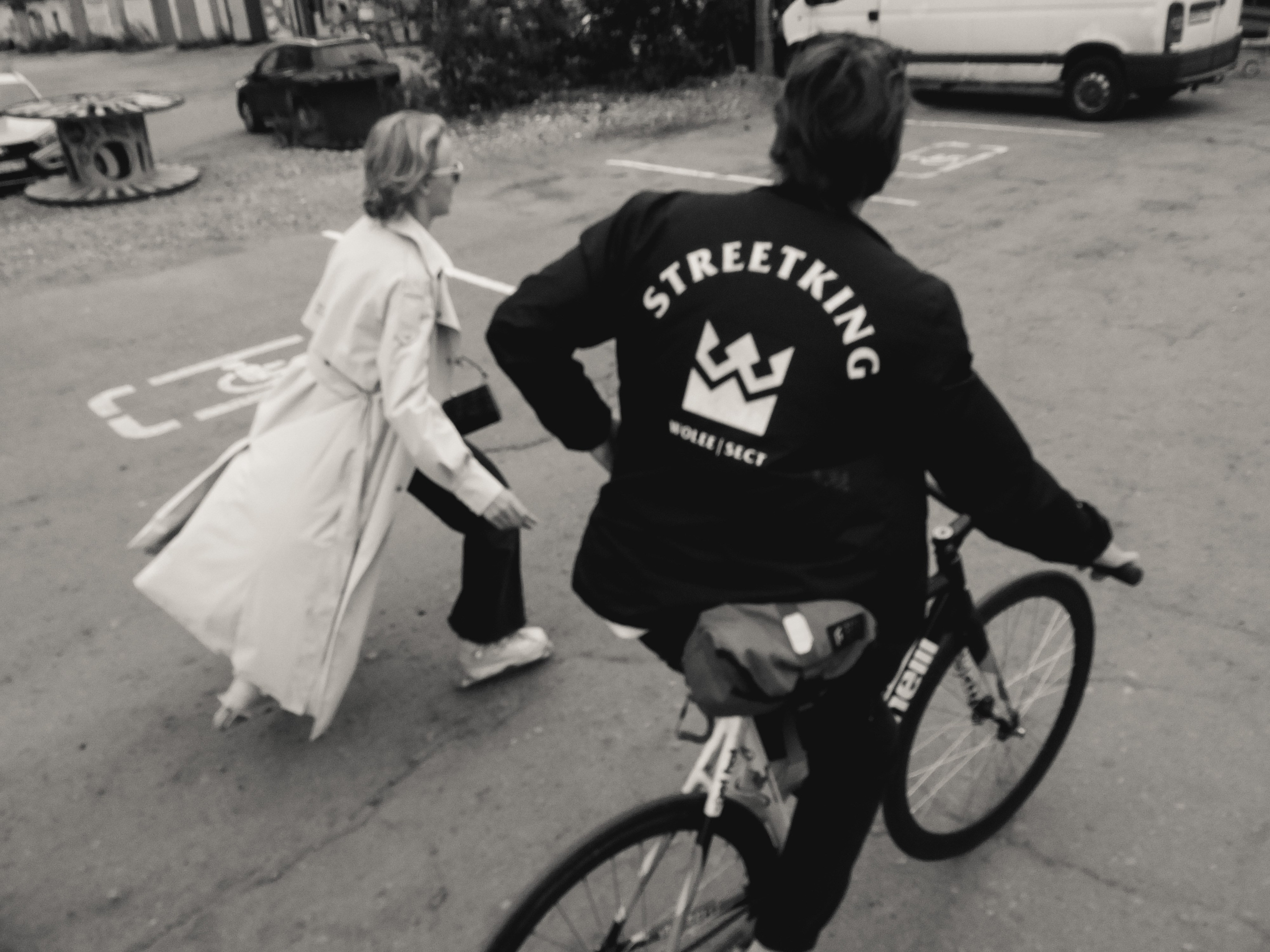 Antonbentframe x dasha_texture_bounce. Шмитов Егор