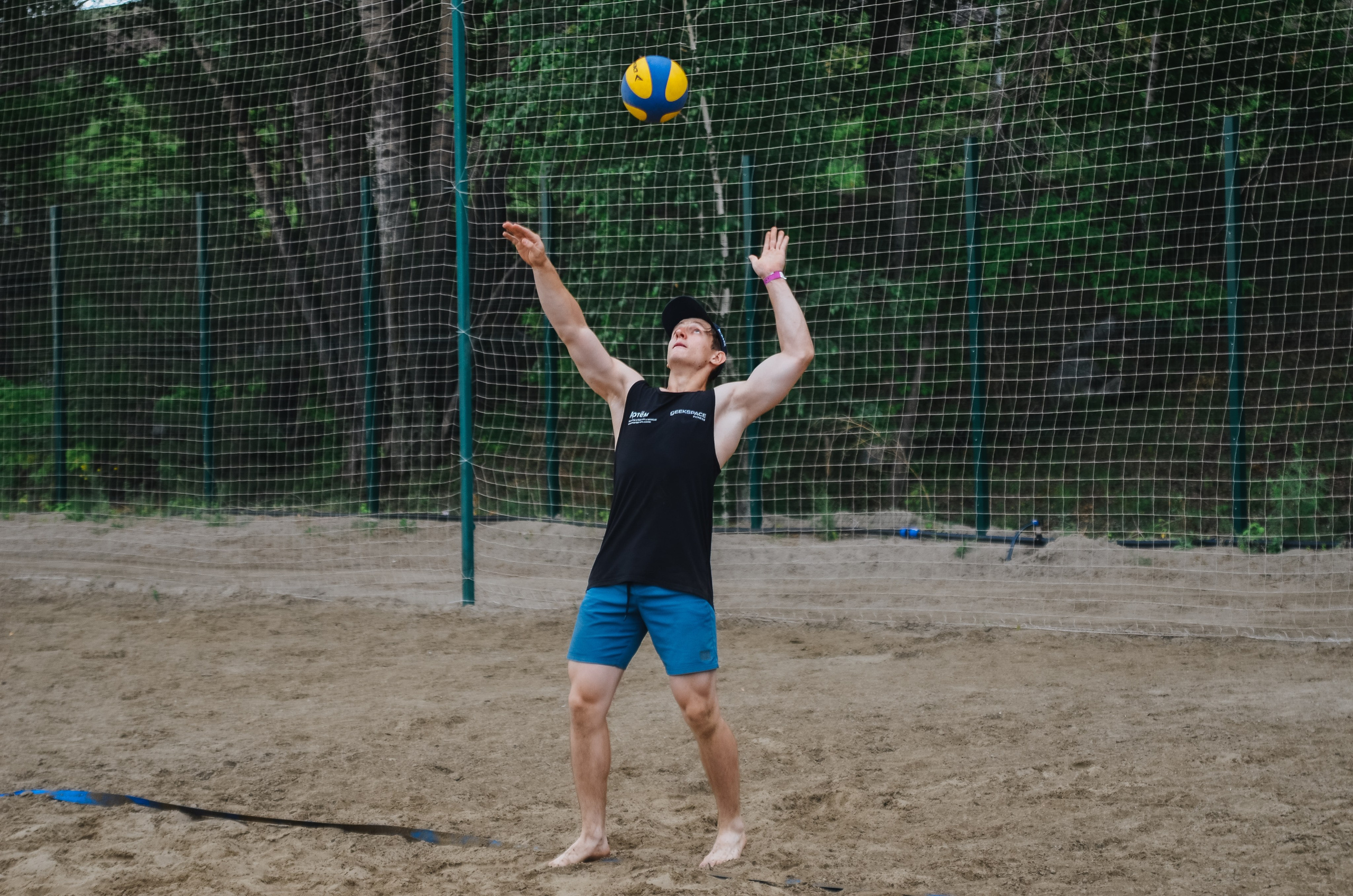 Фестиваль «Грань» 2025. Спортивная площадка. Денисова Аля — фотограф для парных съемок и индивидуальных историй в Барнауле