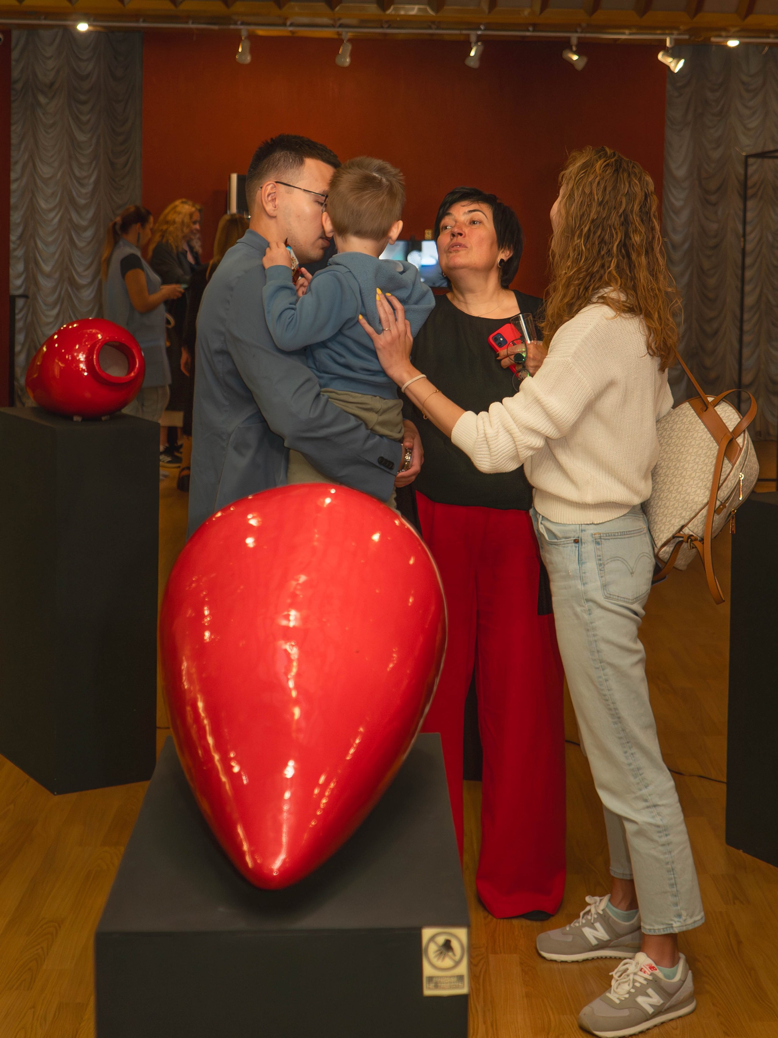 Открытие выставки «10 из 10» дипломные работы магистров РГХПУ им С. Г. Строганова. Фотохудожник Москва