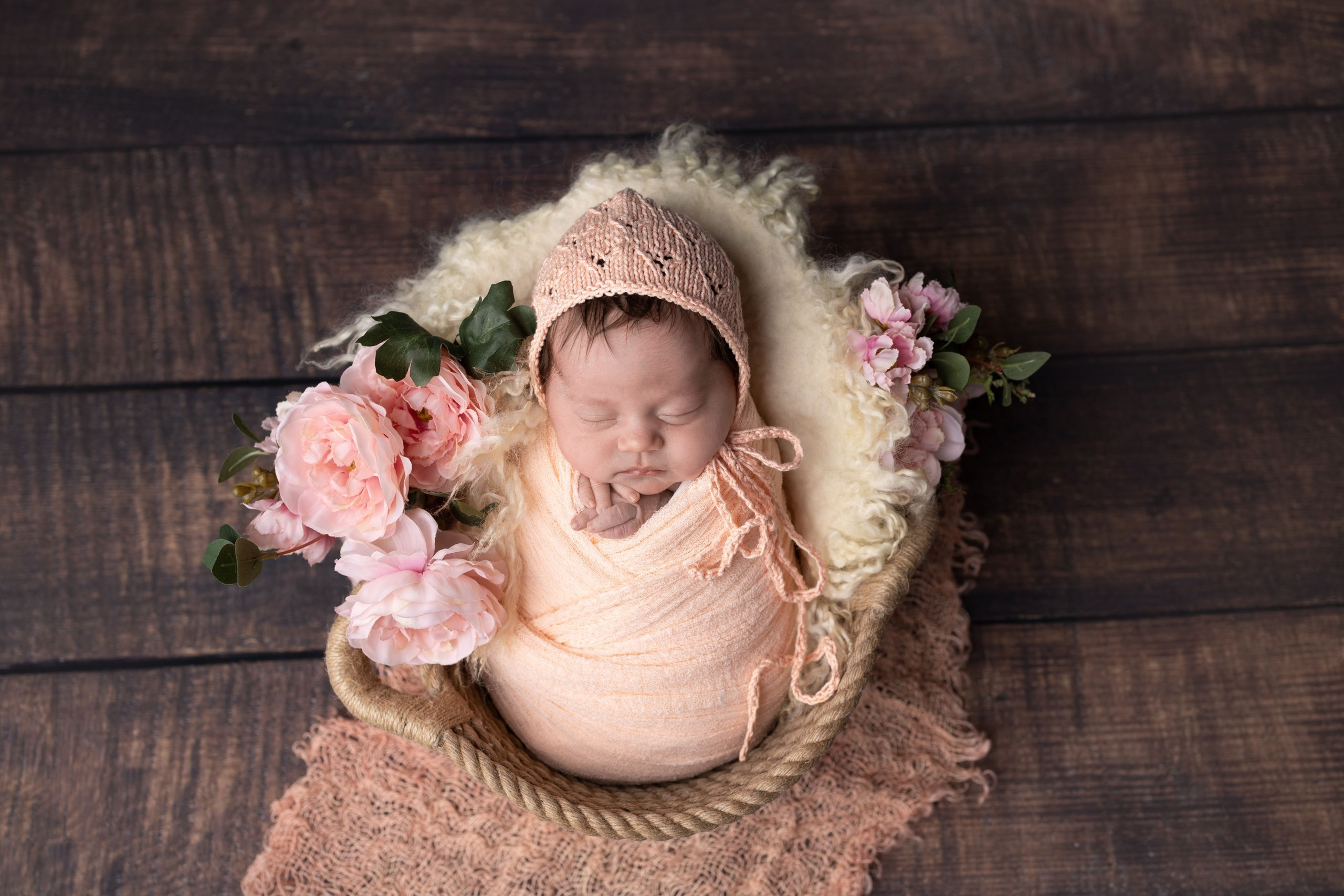 Портфолио Новорожденные - Фотограф новорожденных: искусство запечатлен. Фотограф новорожденных: волшебные моменты первых дней жизни