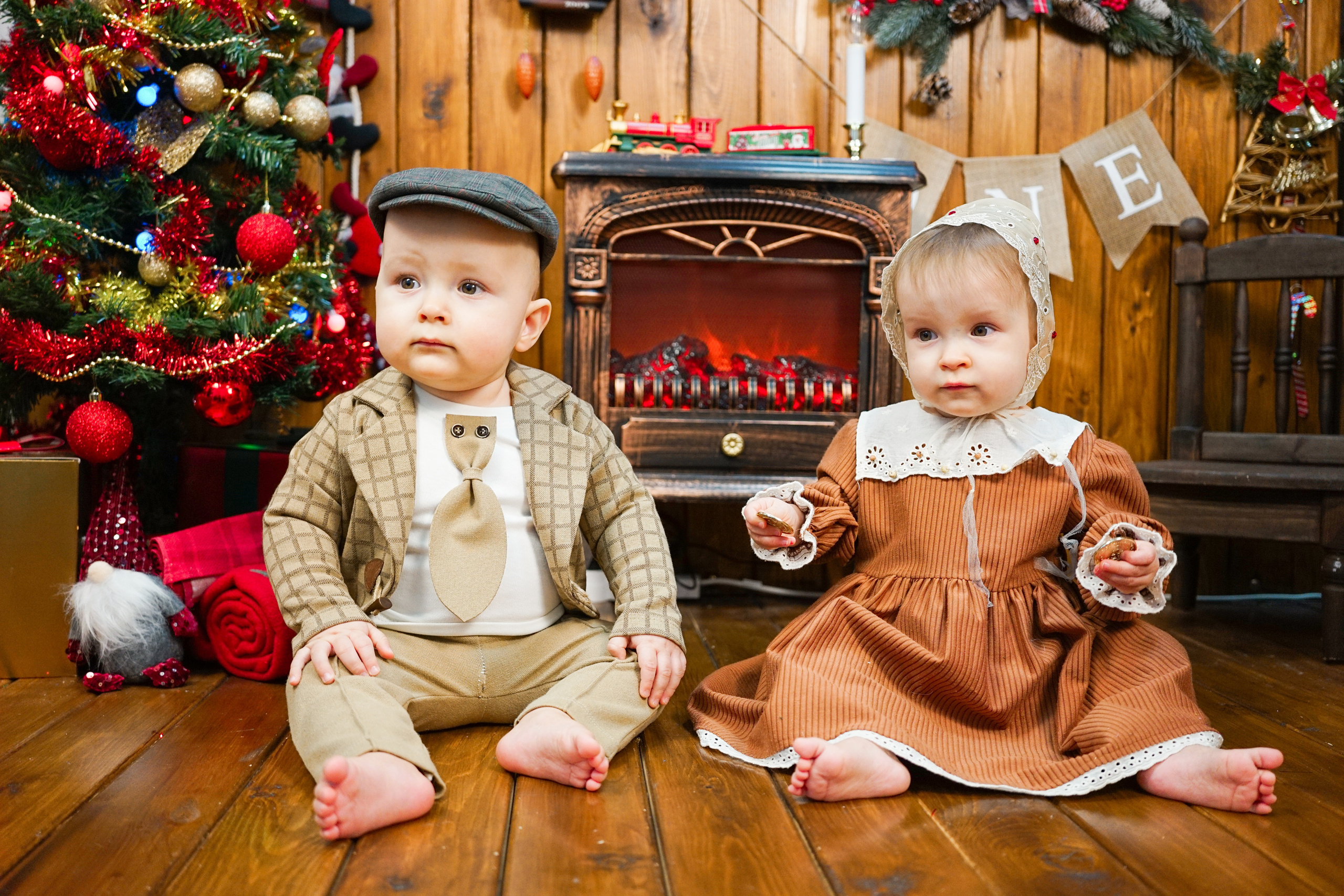 Деревянный Подиум. Детская Фотостудия ГОДОВАСИКИ в Санкт-Петербурге фотосесия на годик