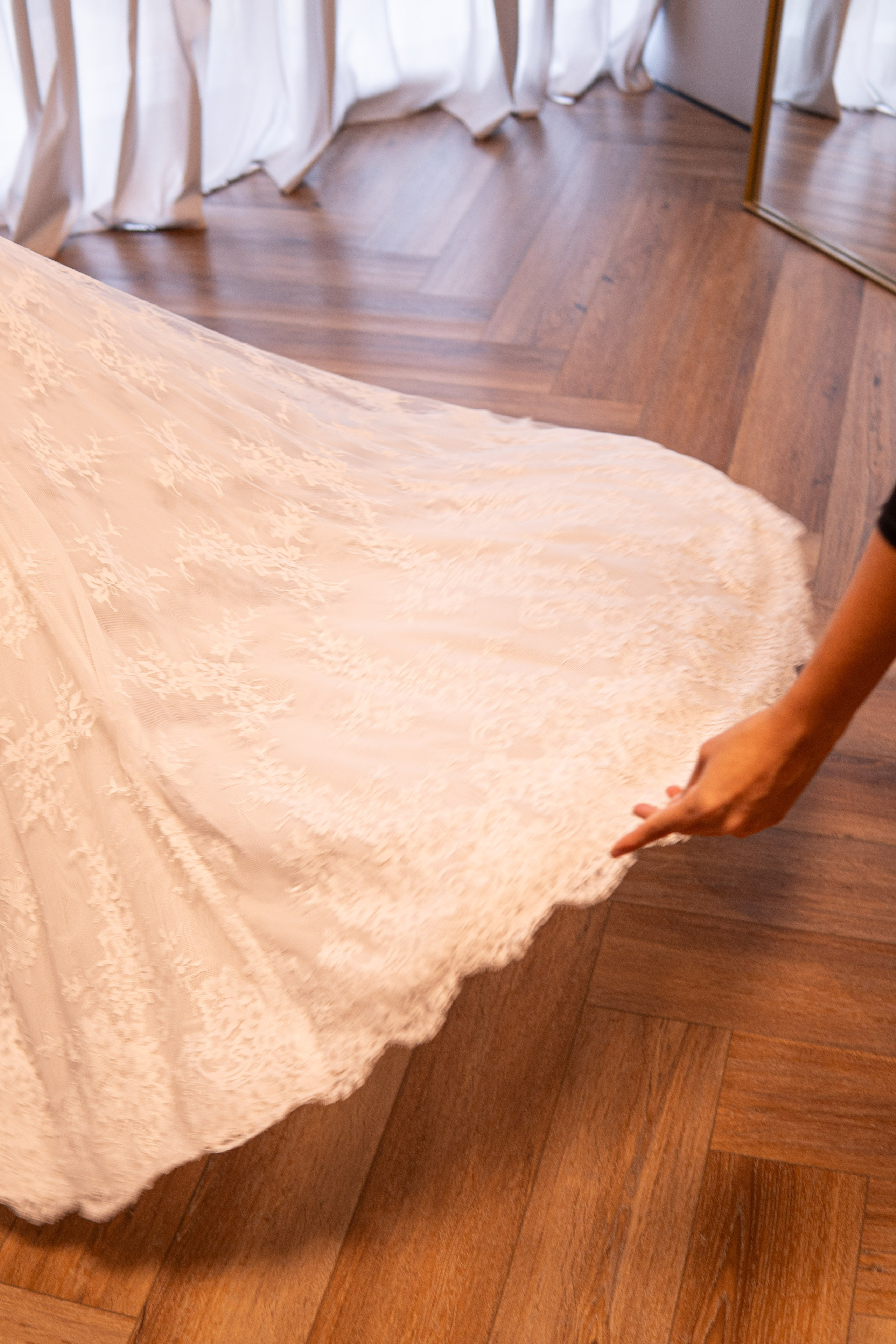 La Esposa. Wedding Photographer in Barcelona and Medellin