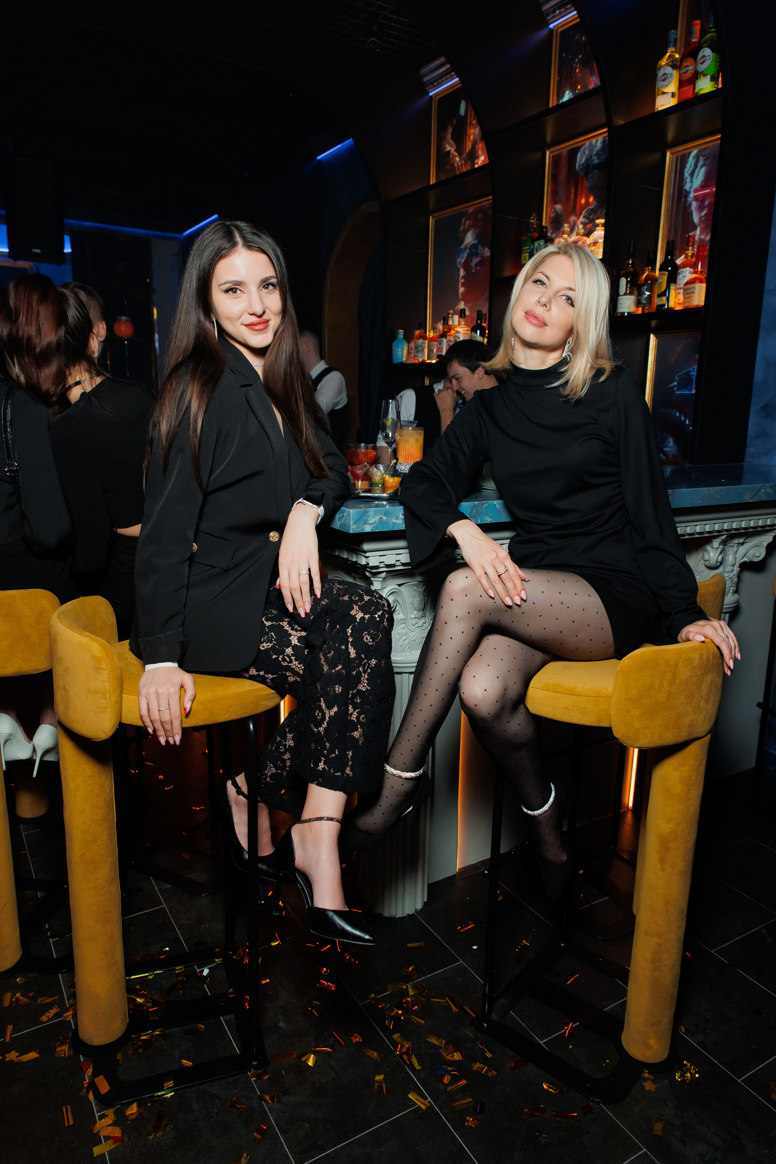 ЛУВР [Открытие Ночного клуба]. СВОИ. ФОТООТЧЕТЫ-СОБЫТИЯ-МЕСТА