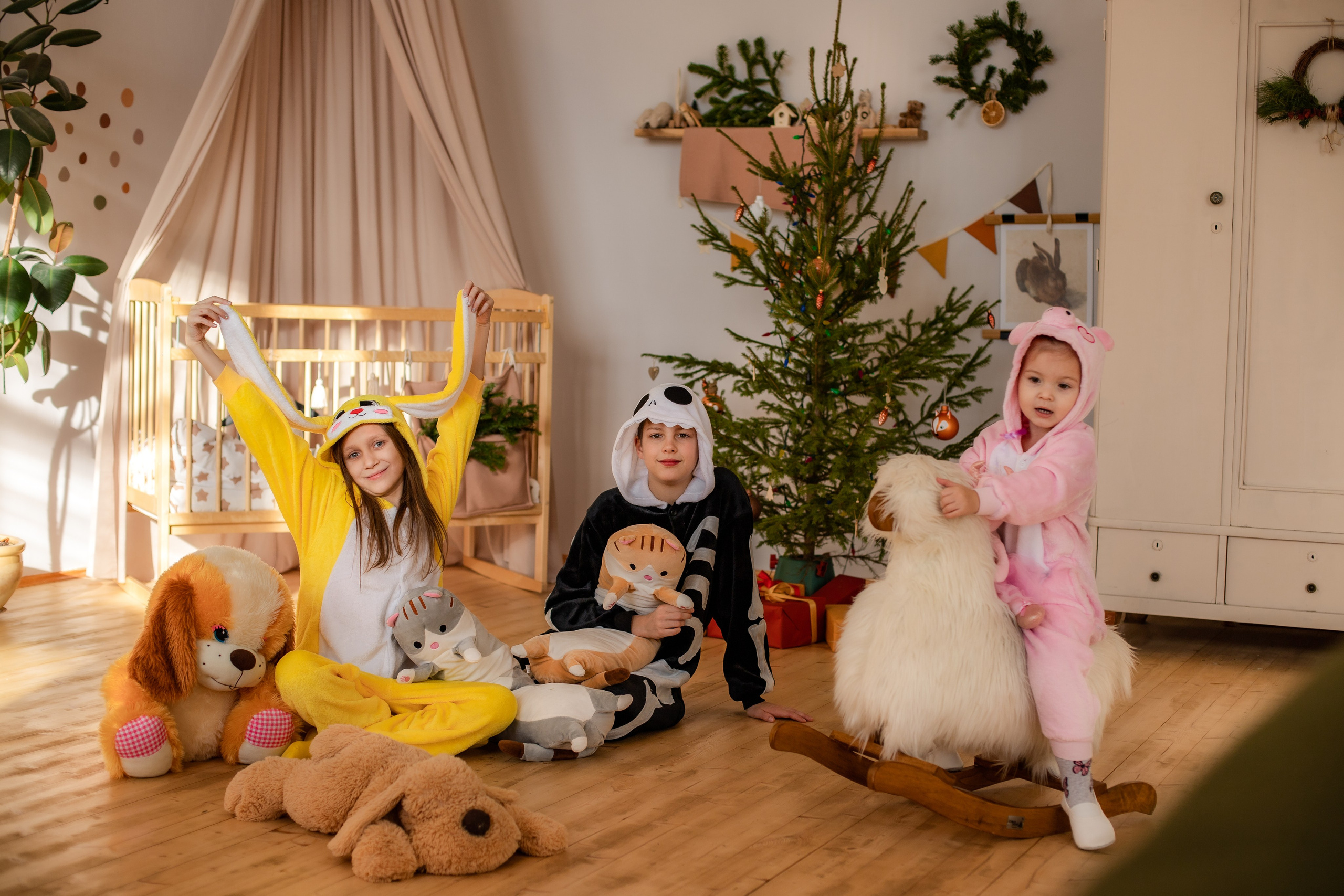 Новогодняя семейная съемка в Loft potolok. Семейный и детский фотограф в Краснодаре Ирина Лаврецкая