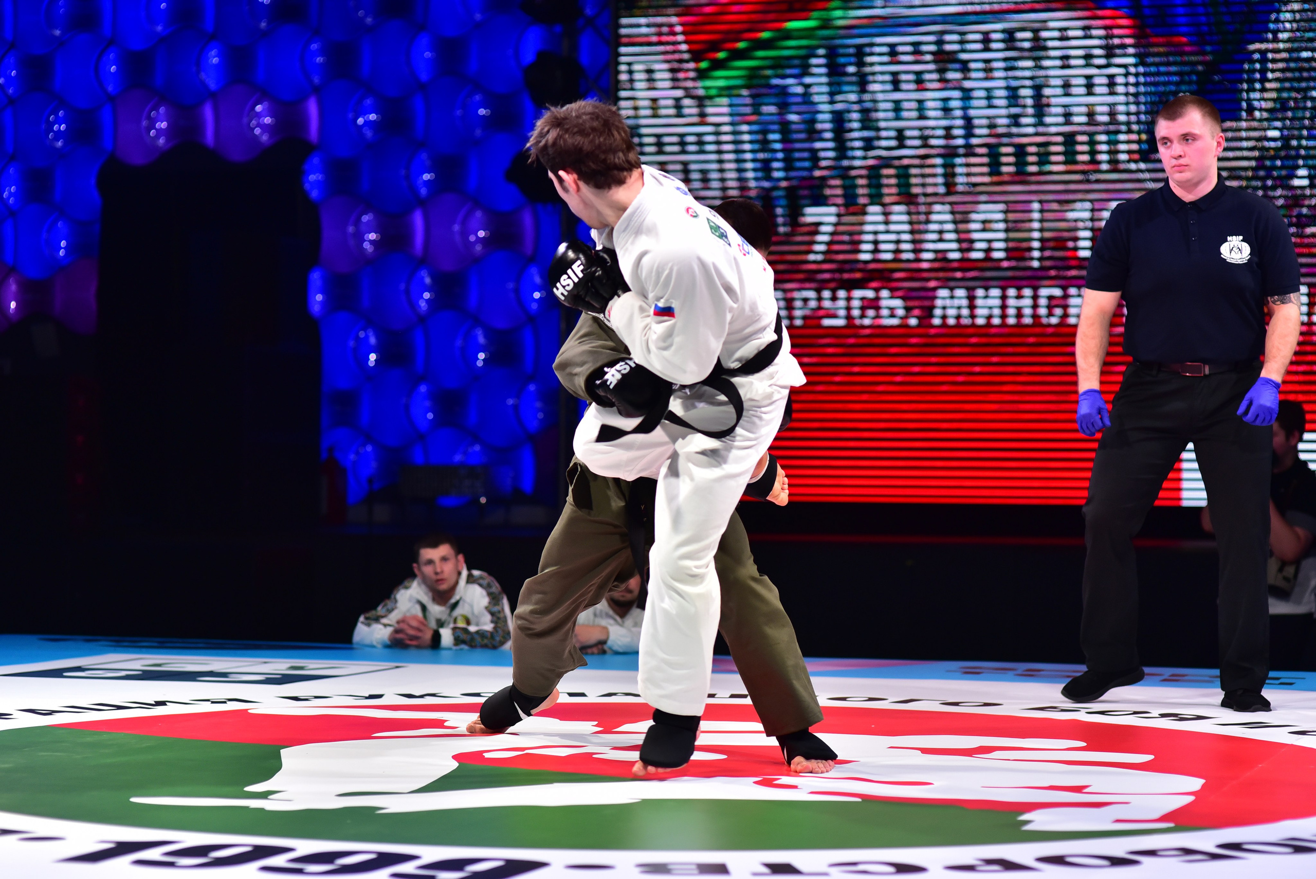 Фото спортивных мероприятий и награждений спортсменов. Фотоуслуги, услуги фотографа, фотографирование важных событий