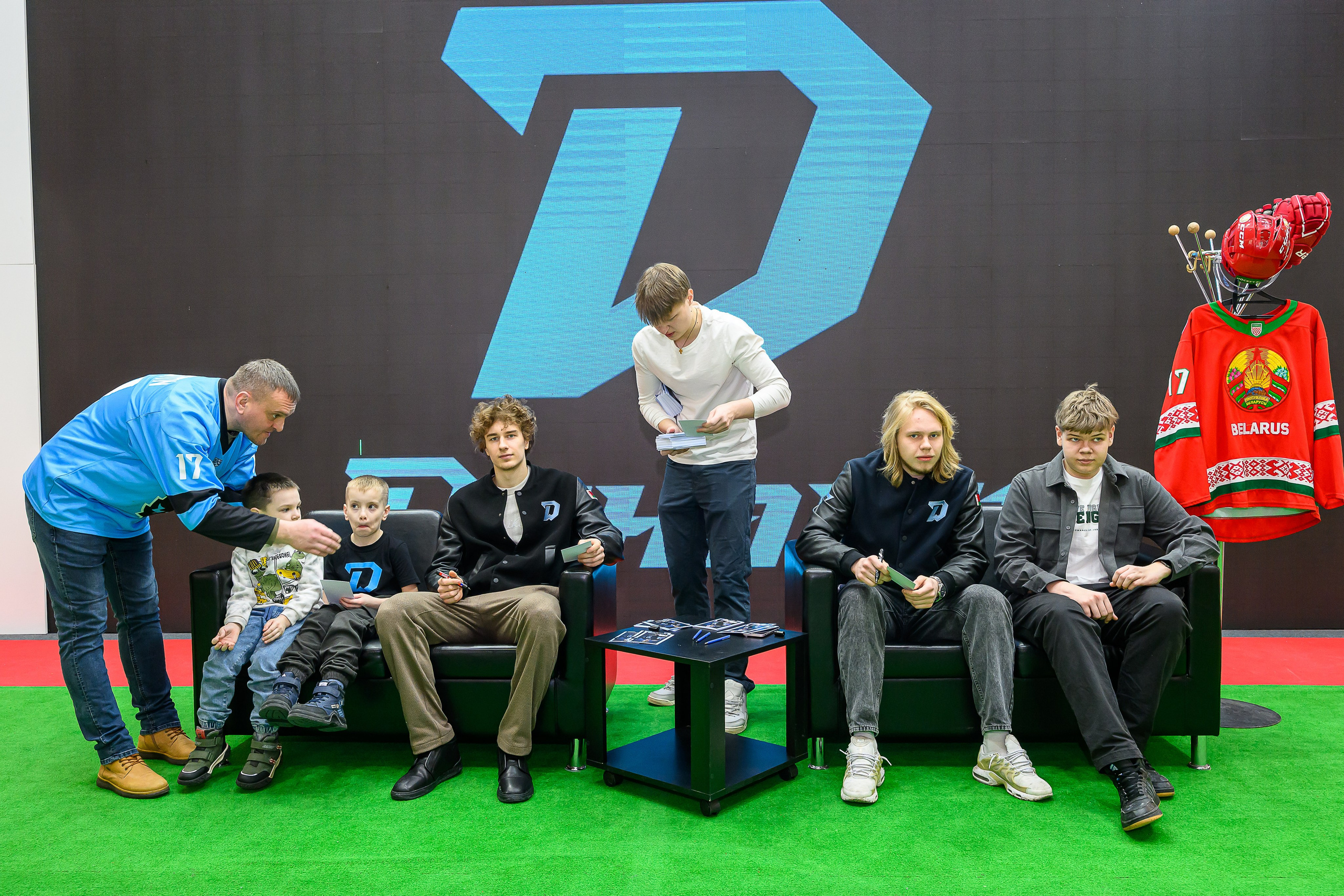 @hcdinamo.by. Фотоуслуги, услуги фотографа, фотографирование важных событий