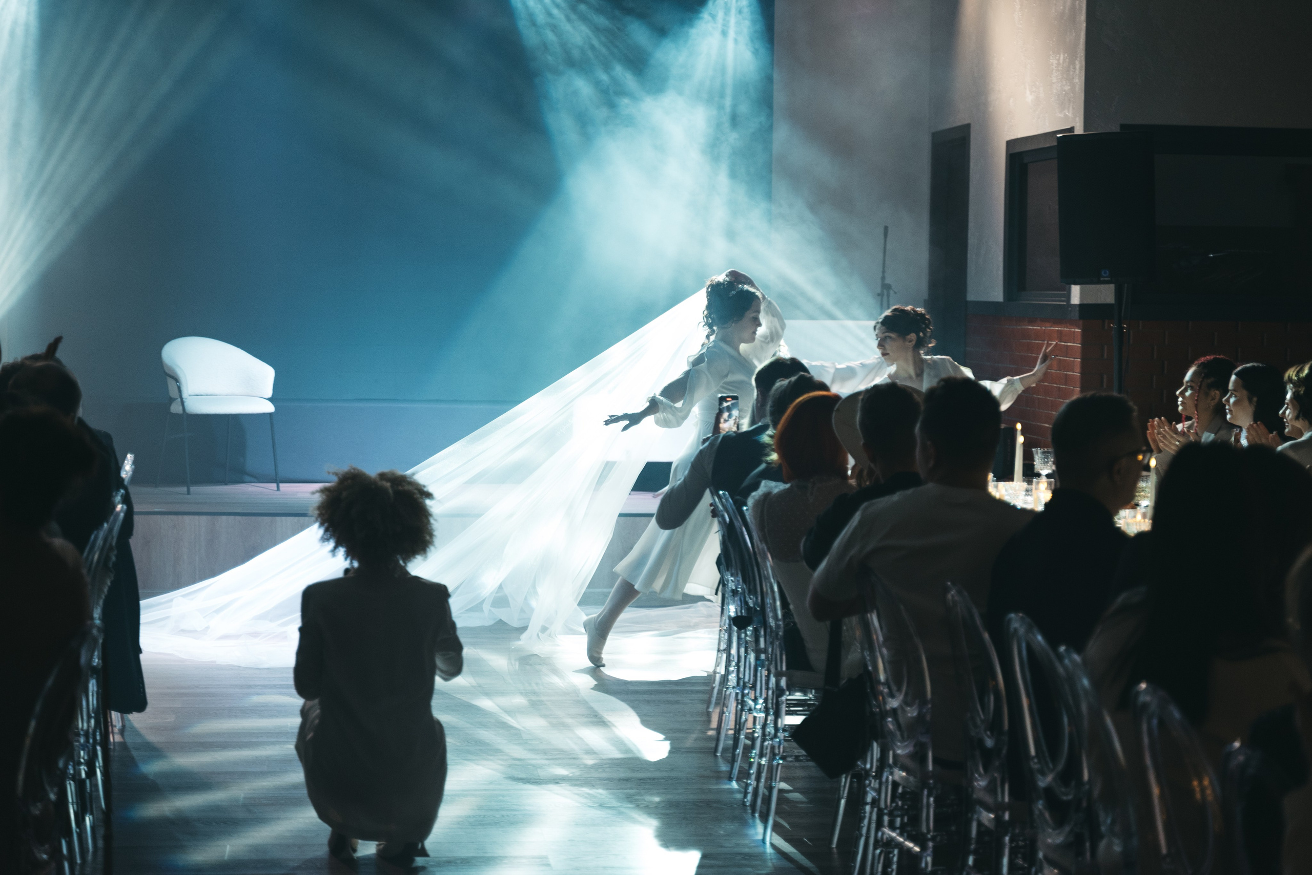 WhiteRoom Pre-wedding. Репортажный и свадебный фотограф в Сургуте