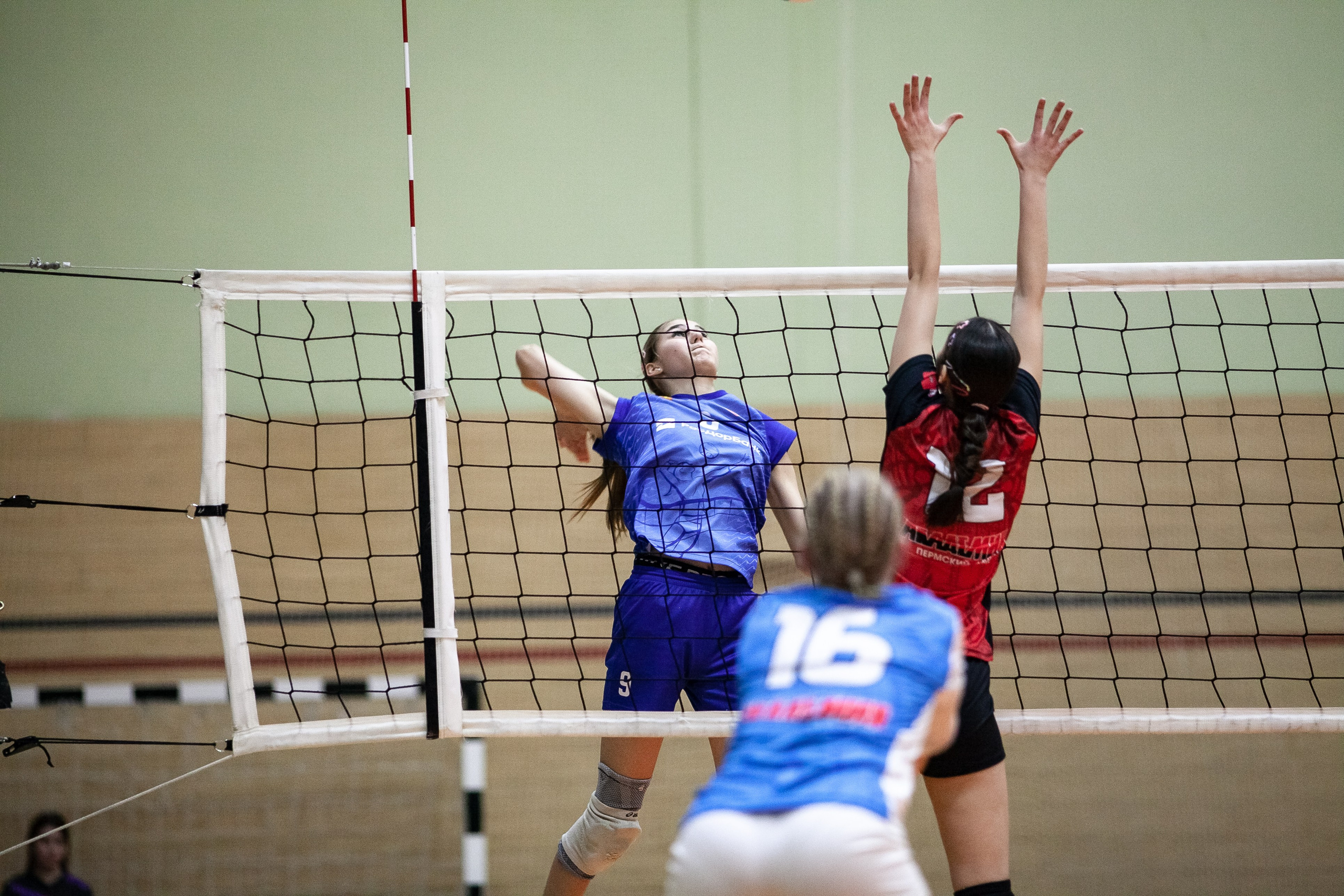 Спартак-Чувашия (Чебоксары) — Академия (Пермь). Фотография