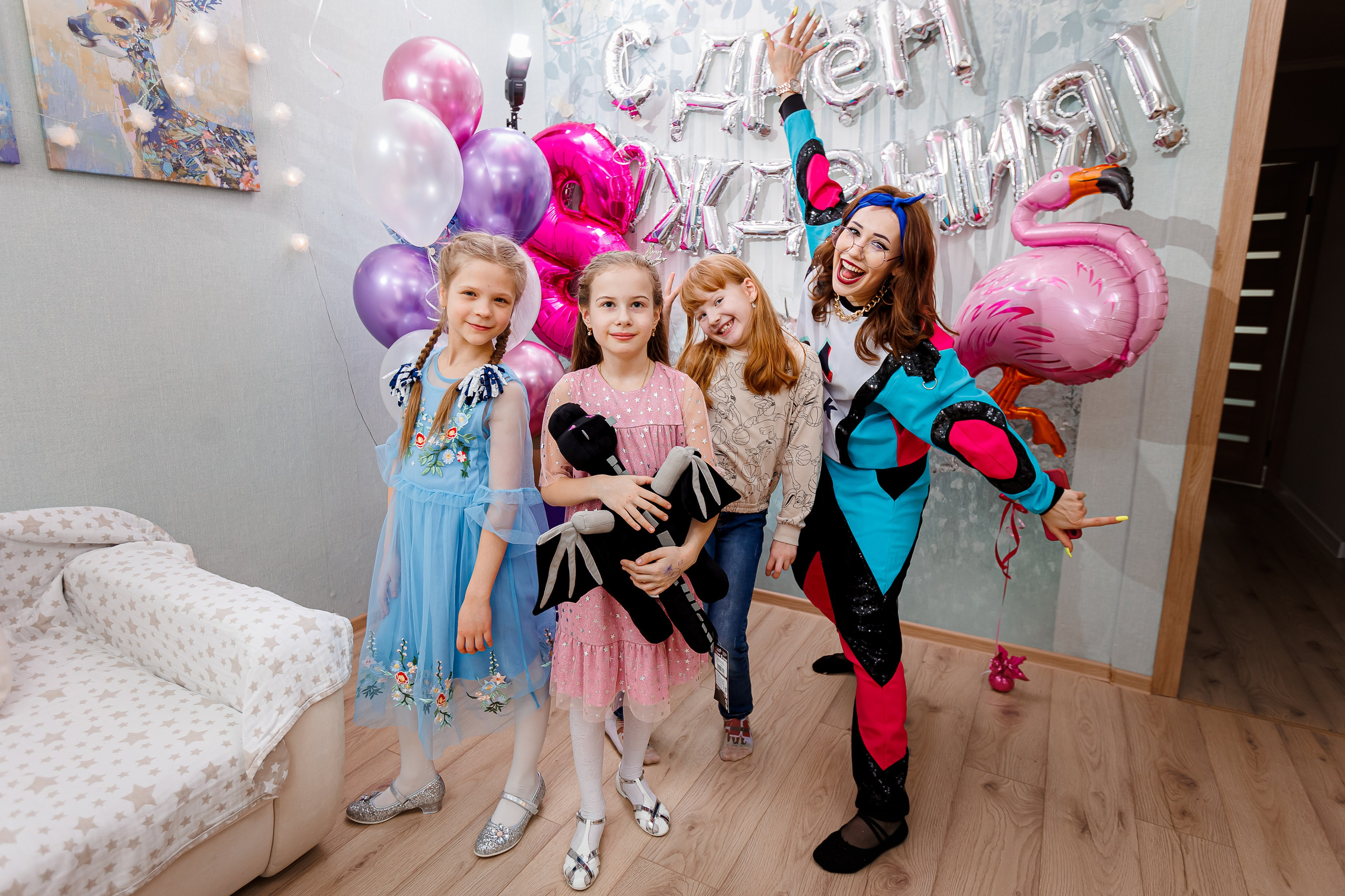 День рождения Вики. Съёмка дома. Семейный и детский фотограф Комина Елена, Власиха, Одинцово