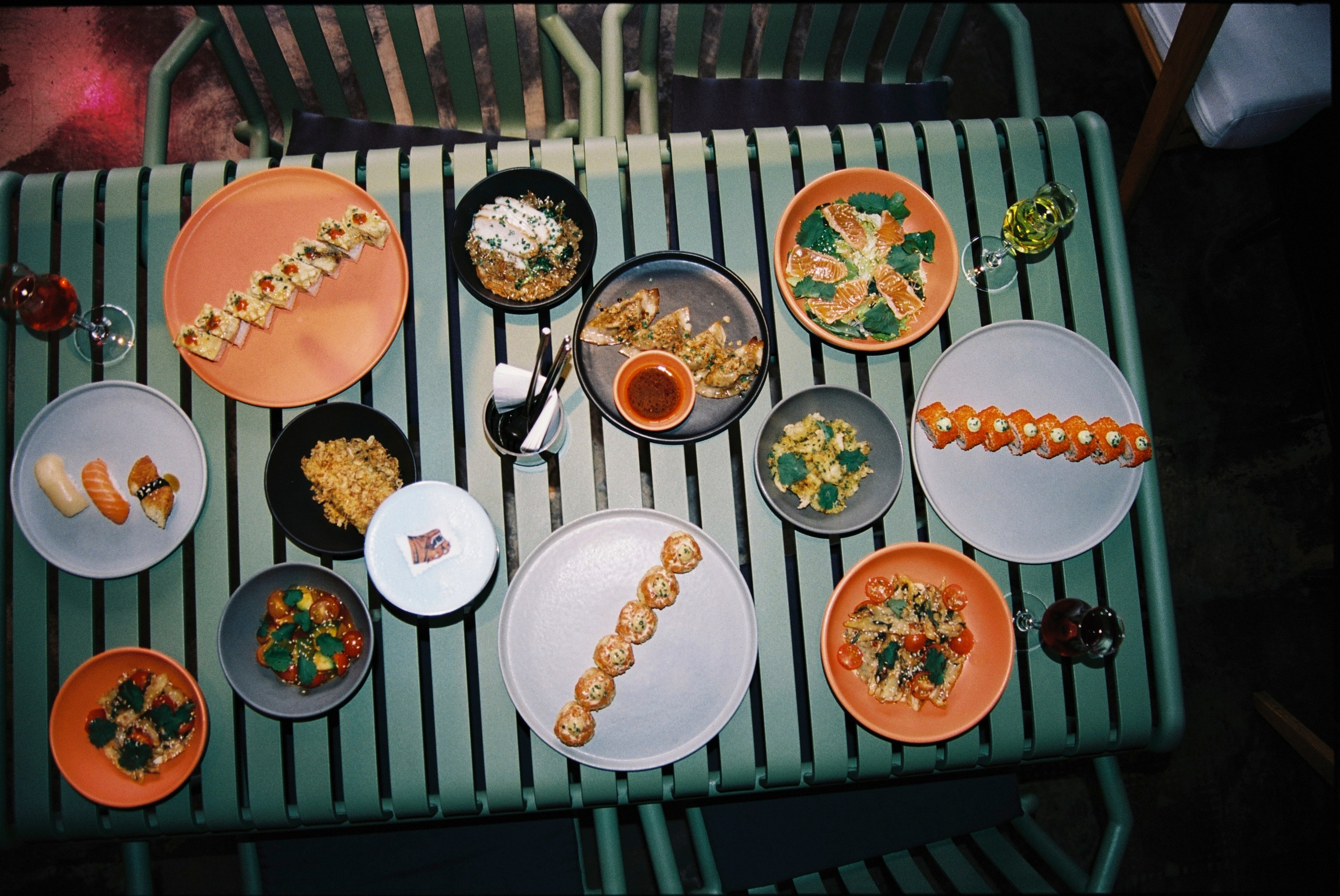 Ossu eatery barroom. Kosky ilya