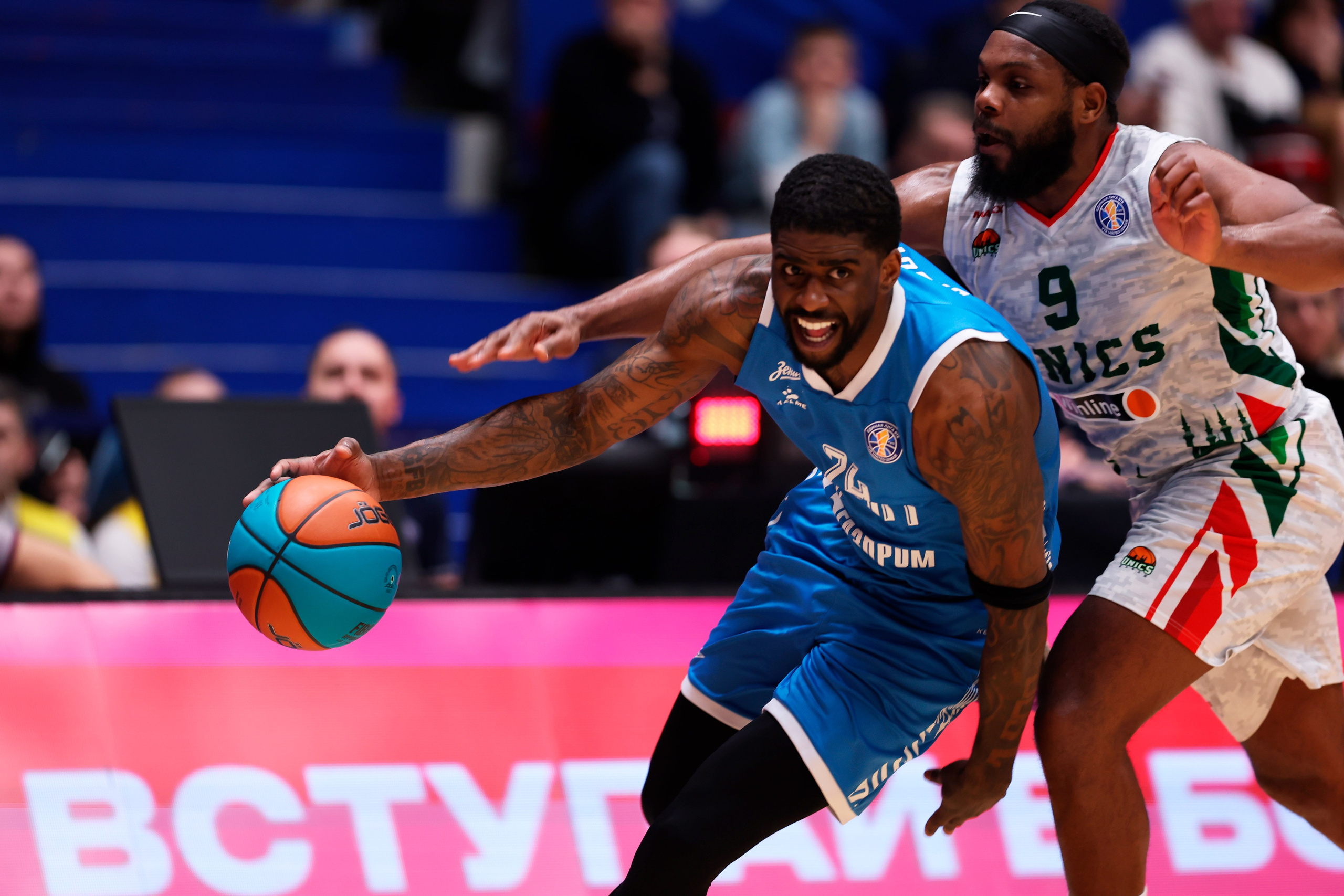 БК Зенит — БК Уникс 13.02.2025. Спортивный и репортажный фотограф Антон Тереханов