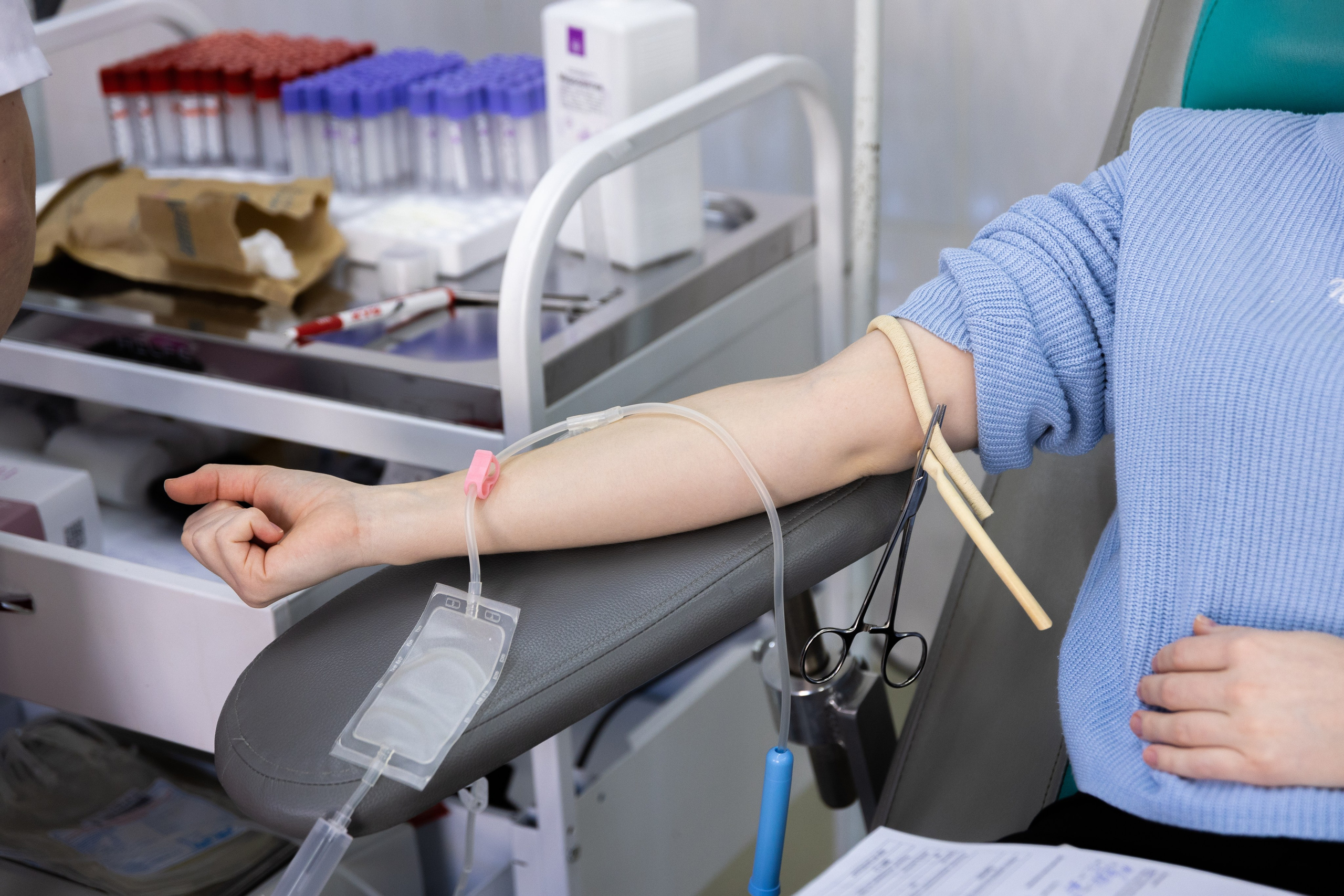 Донорство, краевая станция переливания крови, г. Владивосток. Олег Катакинов| Репортажный фотограф в городе у моря (Владивосток)