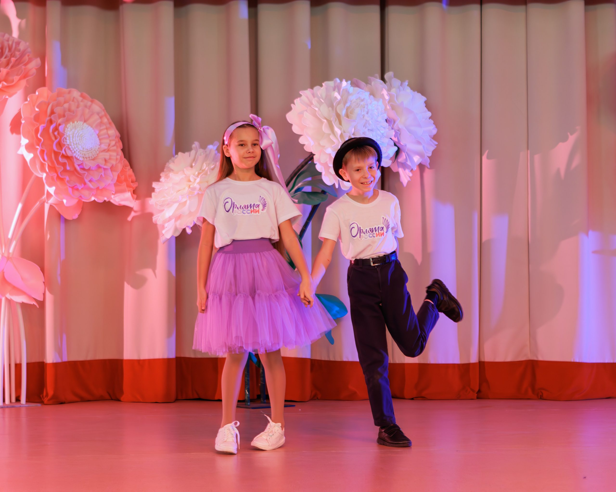 Подготовка к конкурсу «Поющие Орлята». Выпускные альбомы и школьный фотограф в Подольске, Троицке, Щербинке, Москве и Московской области