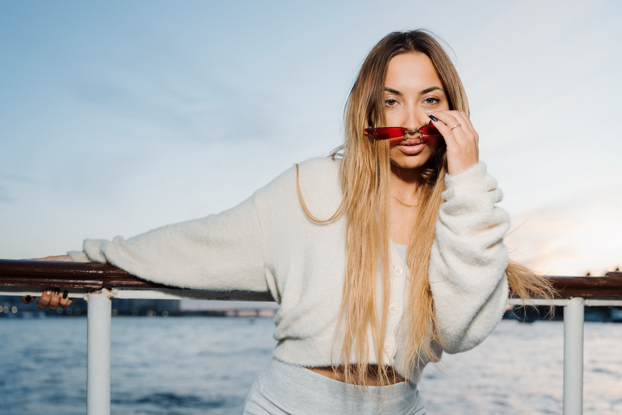 Прогулки на теплоходе. Фотограф Сергей Лукьяненко