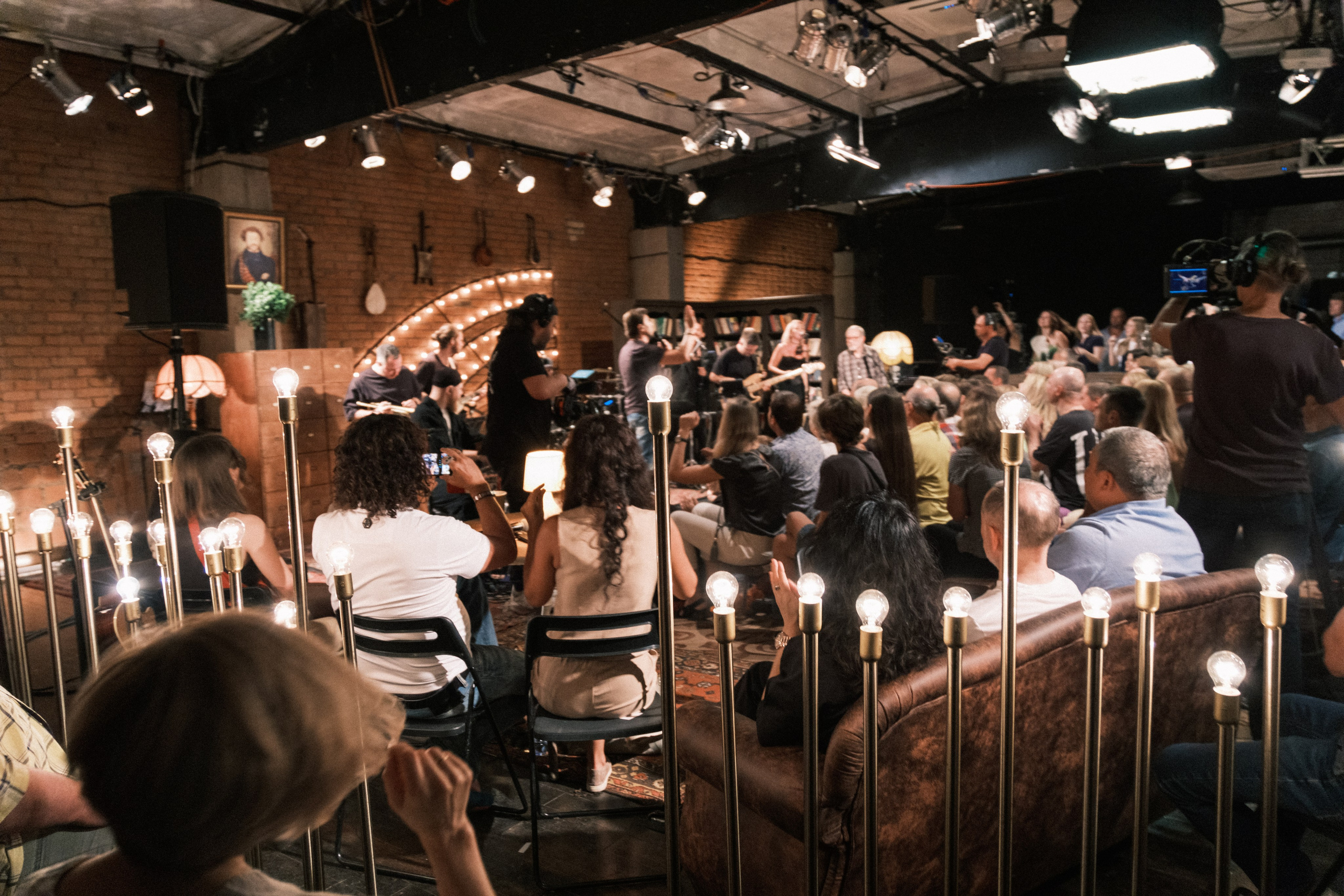 Квартирник у Маргулиса. Александр Ревва (Артур Пирожков). Профессиональный фотограф в Москве и МО Денис Кулешов