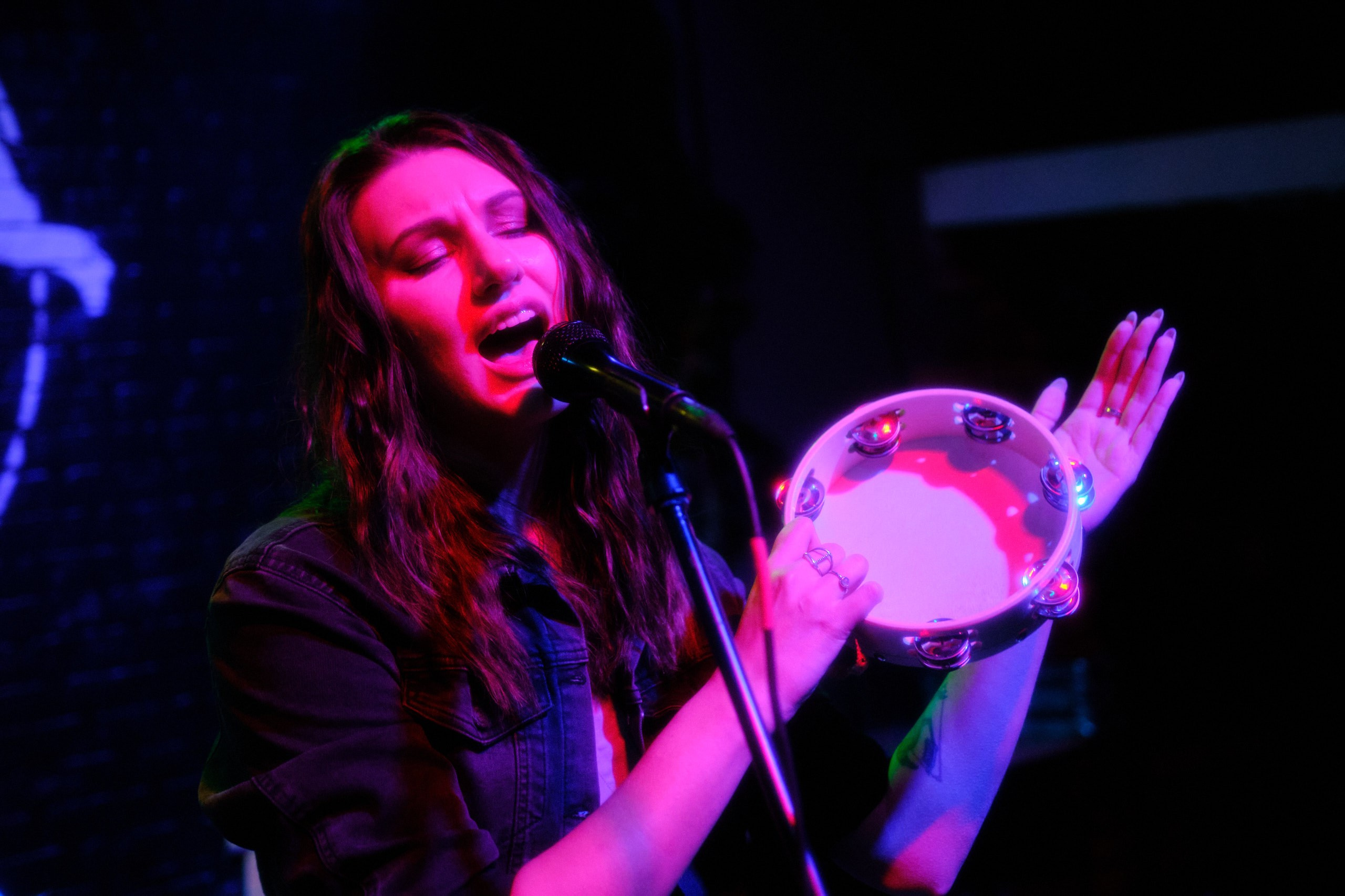 ArtaPub. Антон Ив