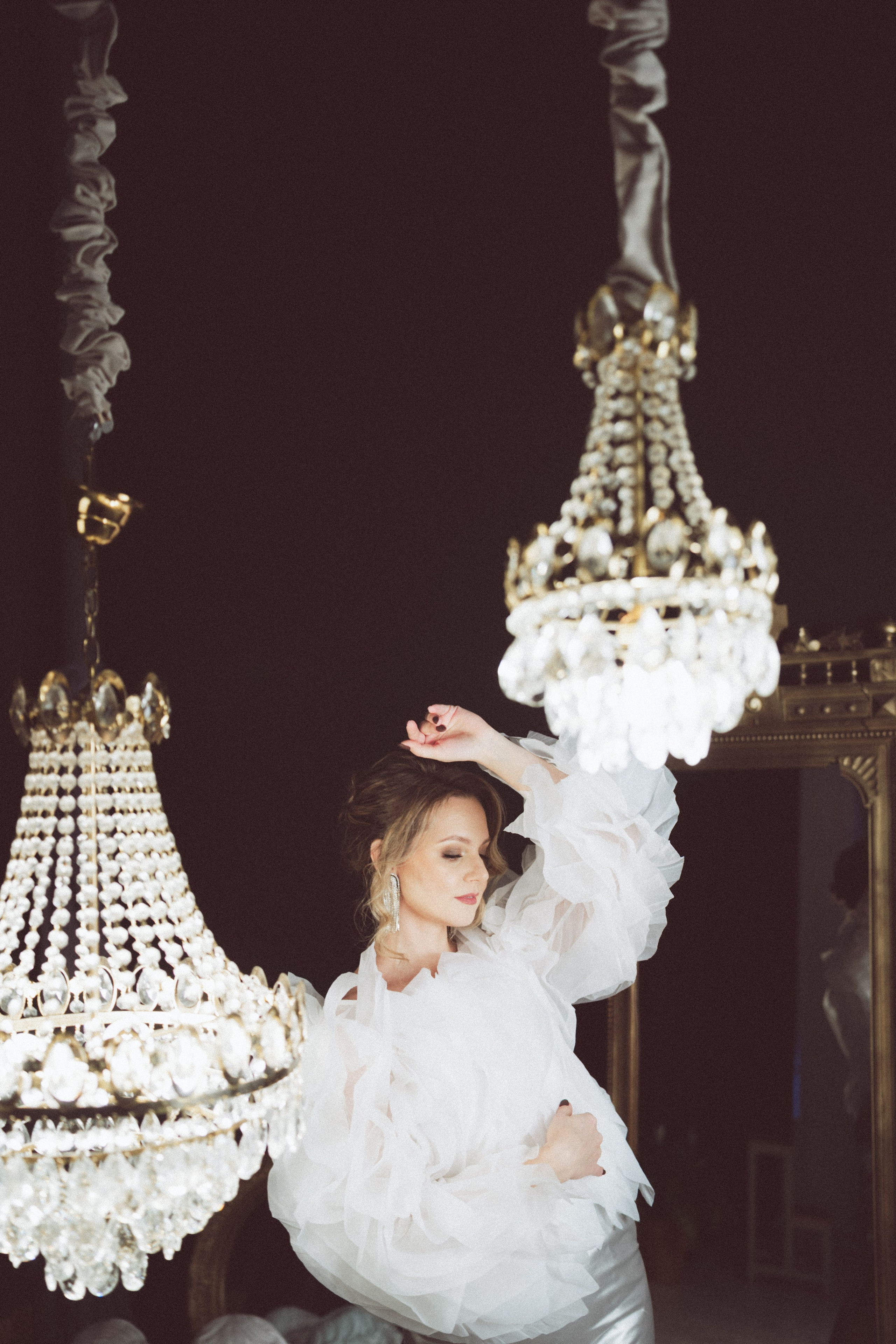 НОВОГОДНЯЯ ФОТОСЕСИИЯ В СТУДИИ ДЛЯ ДЕВУШКИ И ПРОГУЛКА ПО ЧЕРНЫШЕВСКОЙ. Профессиональный фотограф, Санкт-Петербург — Виктория Богомолова