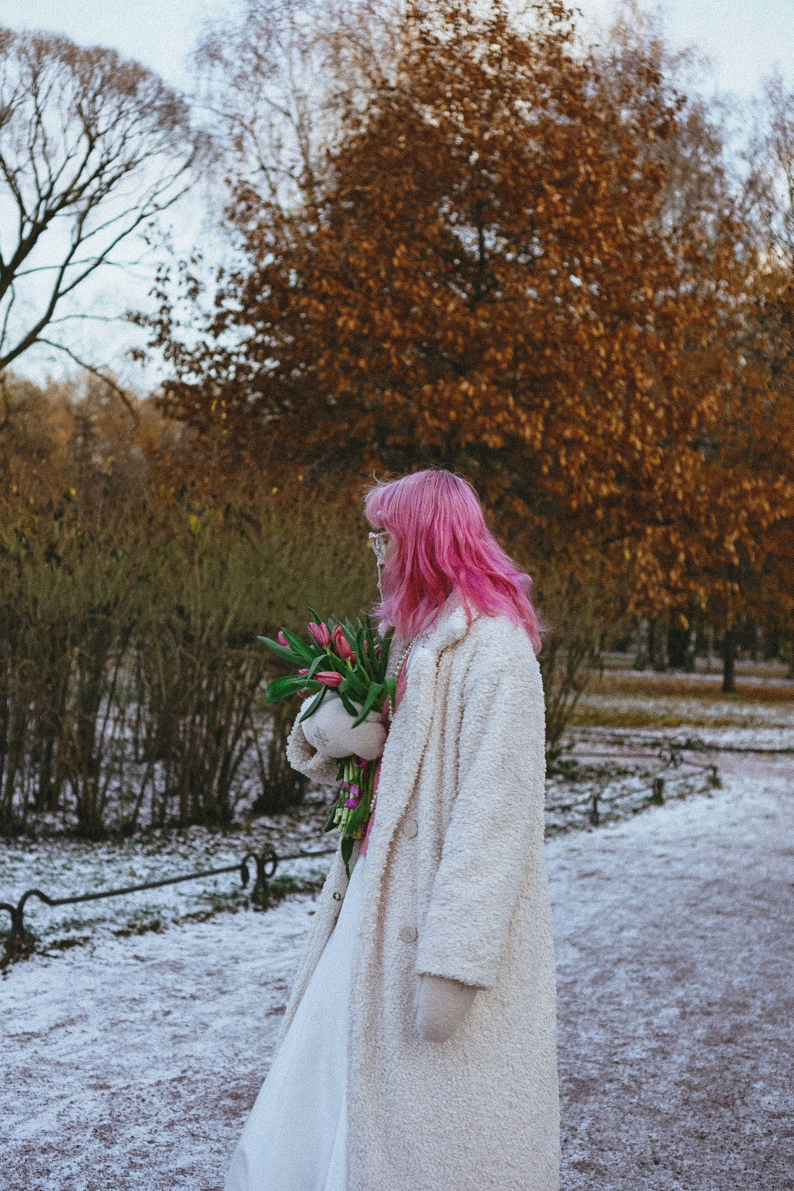 Прогулочная фотосессия с тюльпанами. Профессиональный фотограф, Санкт-Петербург — Виктория Богомолова