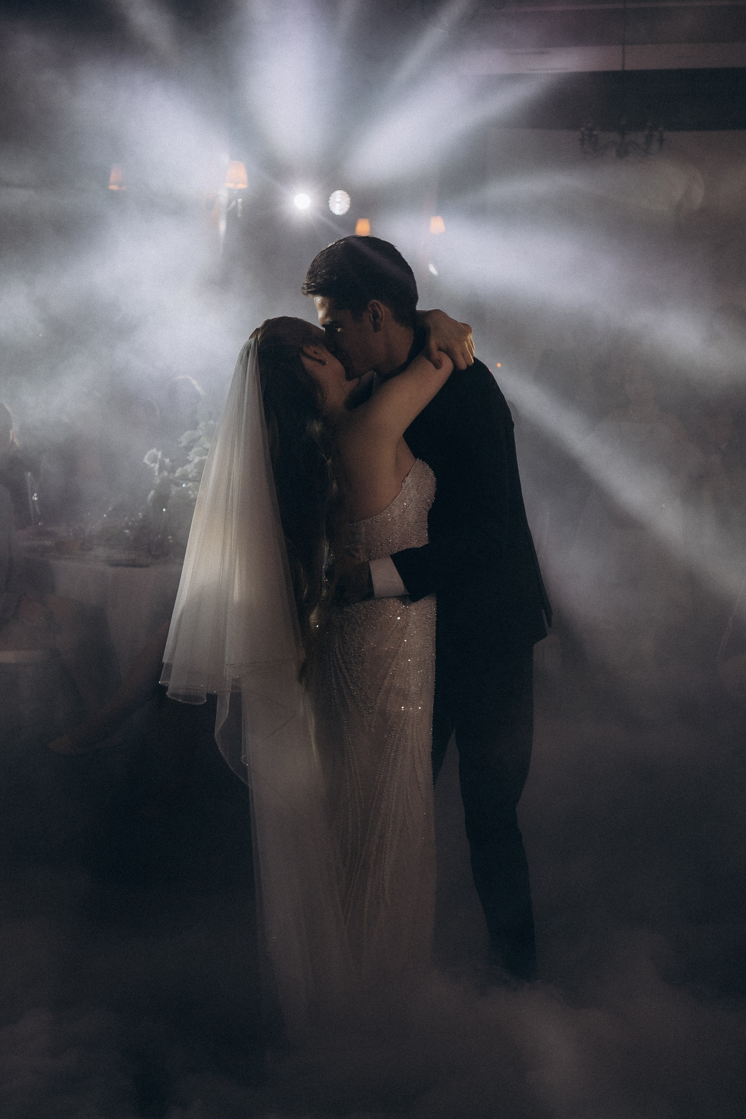 СВАДЕБНАЯ СЬЕМКА СБОРОВ В ОТЕЛЕ И ВЫЕЗД НА ЦЕРЕМОНИЮ (СНЯТО В СИБИРЕ В НИЖНЕВАРТОВСКЕ). Профессиональный фотограф, Санкт-Петербург — Виктория Богомолова