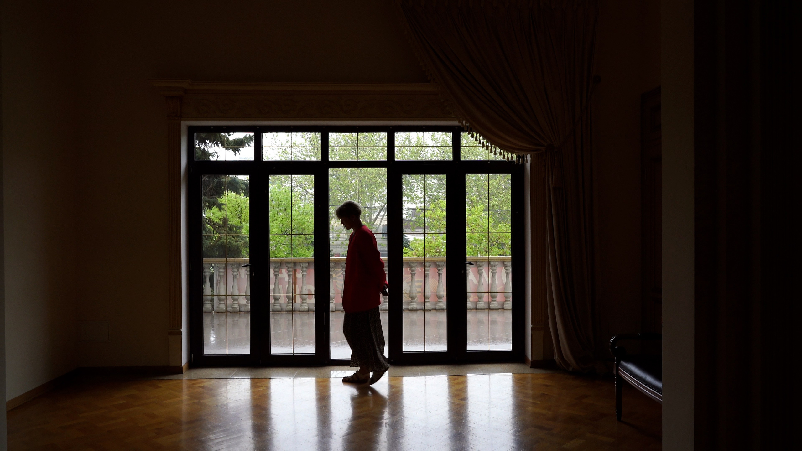 Поэтический вечер. Амина Абасова — индивидуальный фотограф в Махачкале, Дагестан