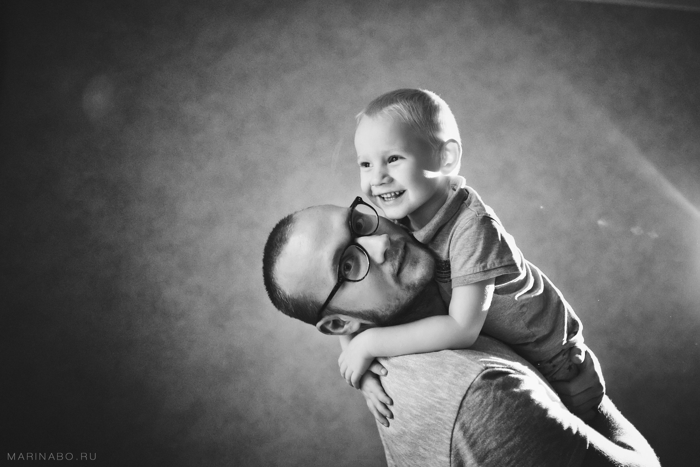 В гостях, новогодняя, домашняя фотосъемка в Санкт-Петербурге. Семейный Lifestyle фотограф в Санкт-Петербурге Марина Бокшицкая