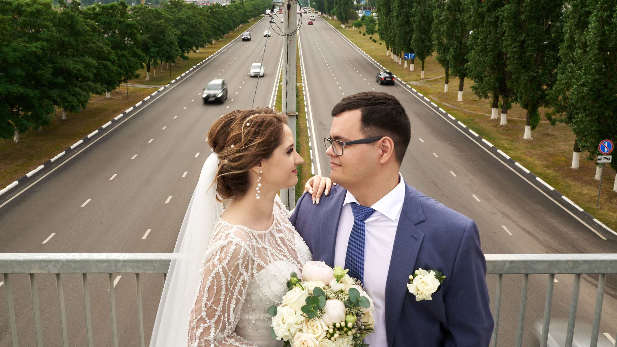 Фотограф Старый Оскол, фотограф Губкин, заказ фотографа. Профессиональный фотограф Старый Оскол, Губкин — свадьба, венчание, крещение, юбилей и день рождения