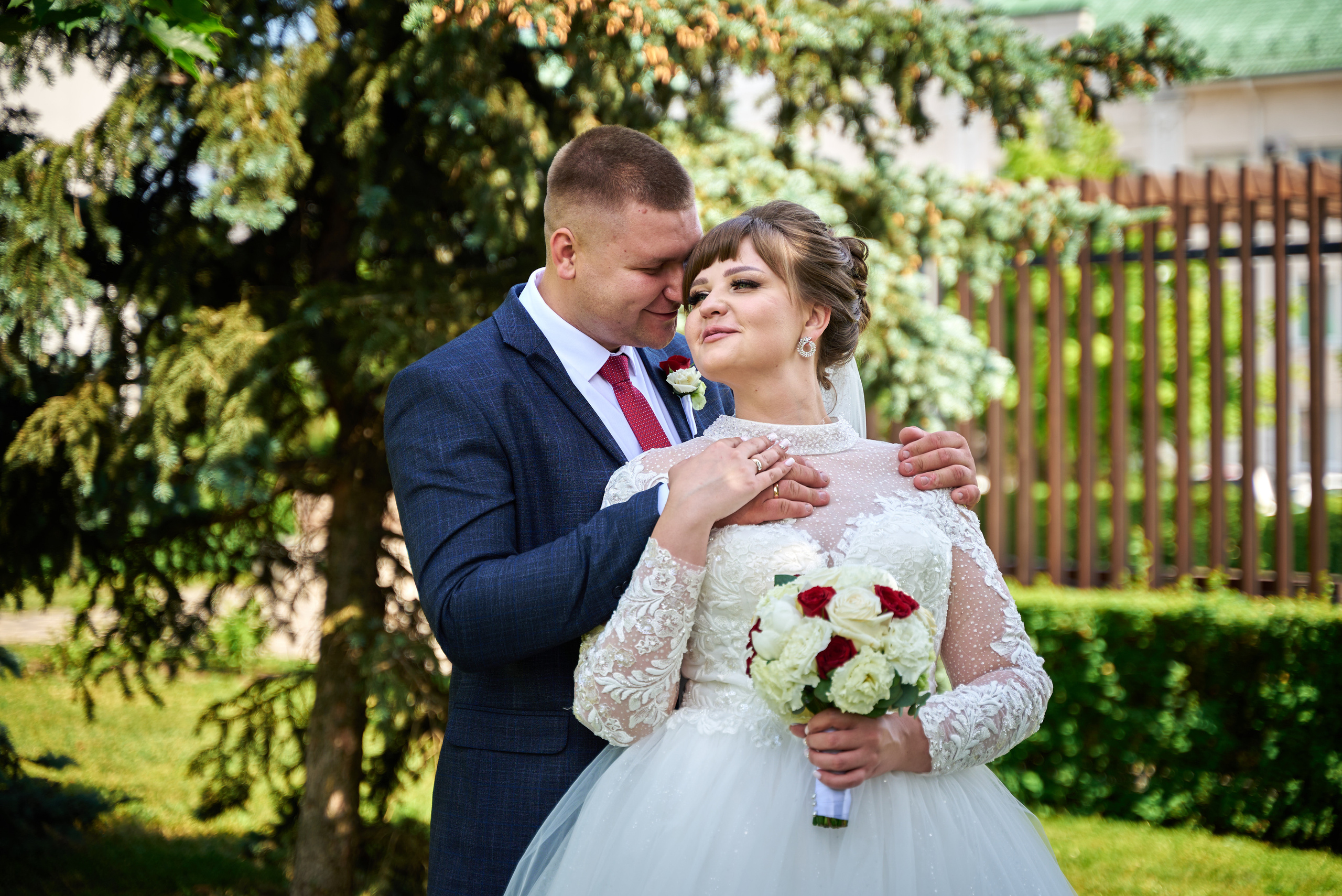 Фотограф Старый Оскол, Губкин, фотограф на свадьбу. Профессиональный фотограф Старый Оскол, Губкин — свадьба, венчание, крещение, юбилей и день рождения